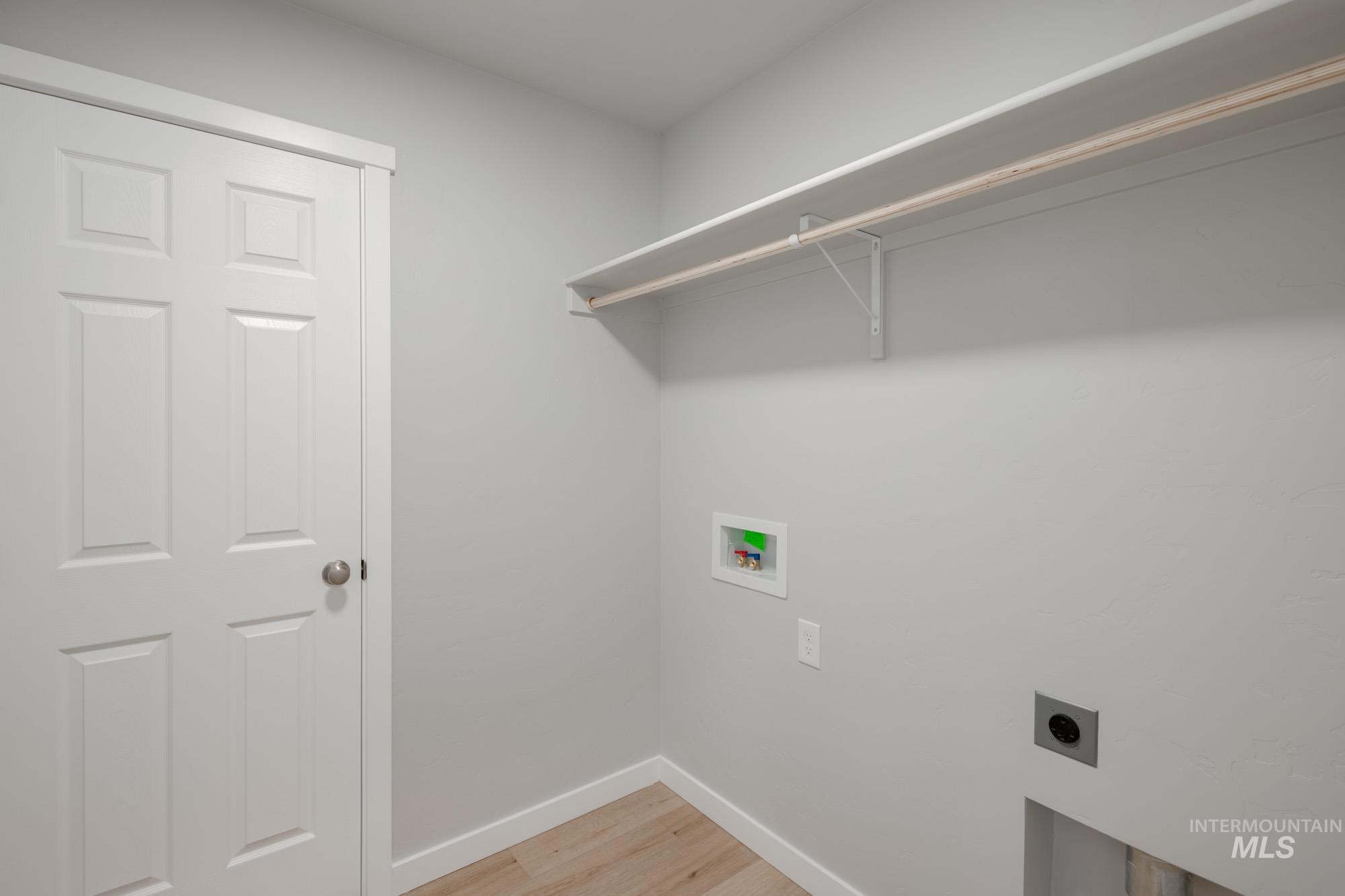 221 Moose St, Horseshoe Bend, Idaho 83629, 3 Bedrooms, 2.5 Bathrooms, Residential For Sale, Price $349,990,MLS 98967475