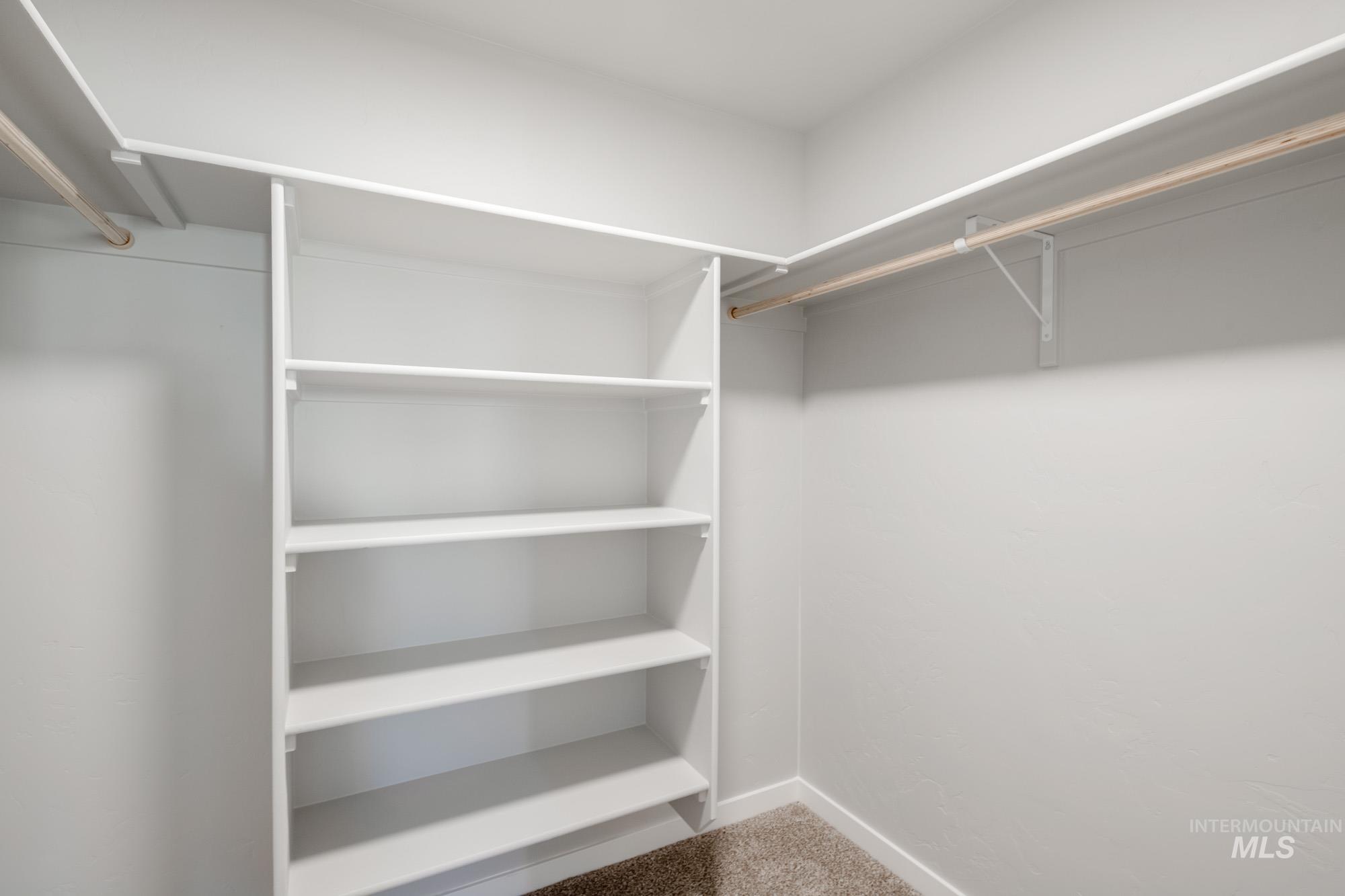 221 Moose St, Horseshoe Bend, Idaho 83629, 3 Bedrooms, 2.5 Bathrooms, Residential For Sale, Price $349,990,MLS 98967475