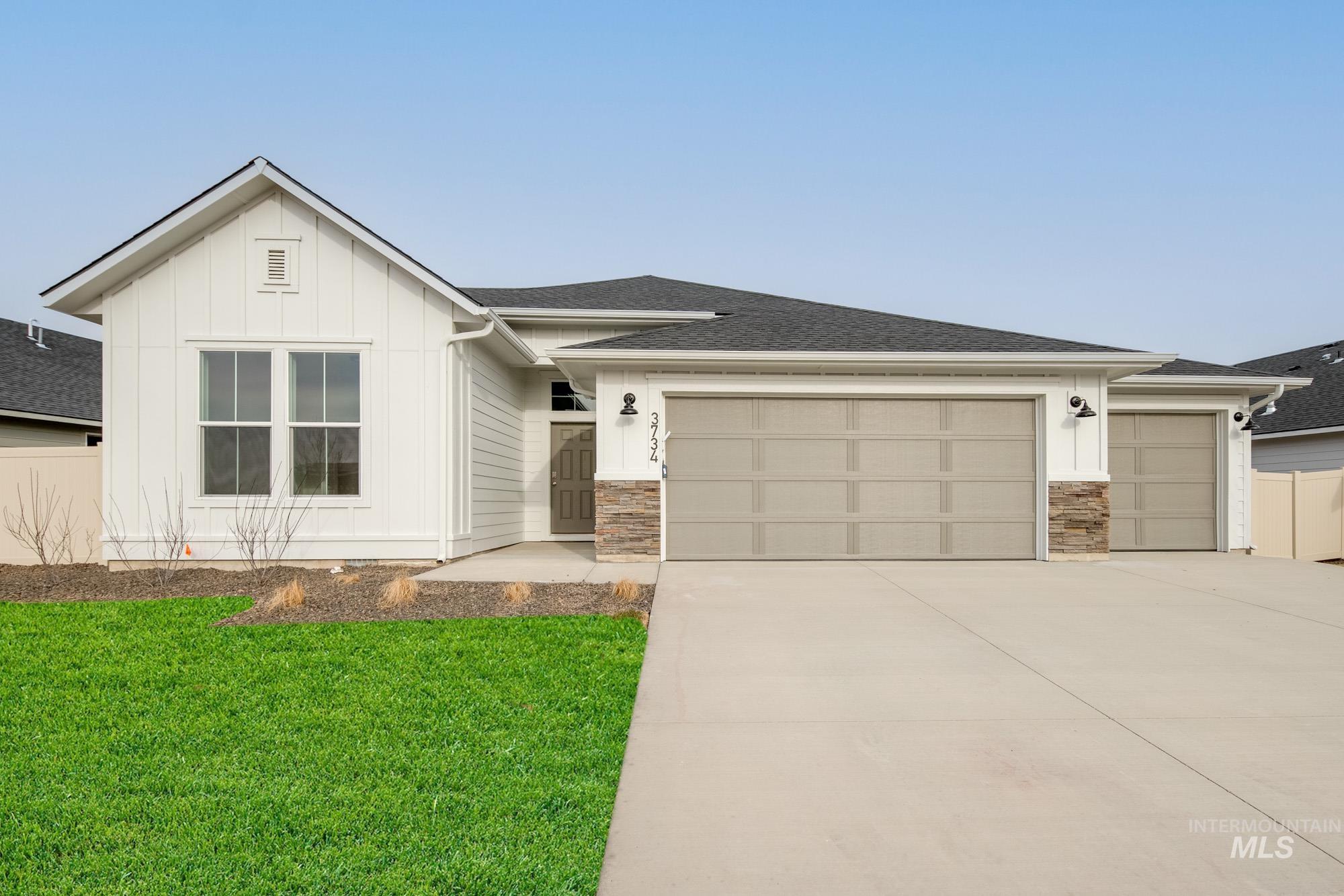 3734 E Syracuse St, Nampa, Idaho 83686, 4 Bedrooms, 2 Bathrooms, Residential For Sale, Price $454,990,MLS 98967482