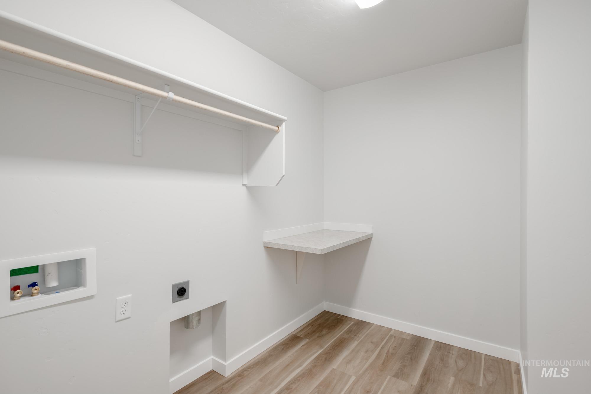 3734 E Syracuse St, Nampa, Idaho 83686, 4 Bedrooms, 2 Bathrooms, Residential For Sale, Price $454,990,MLS 98967482