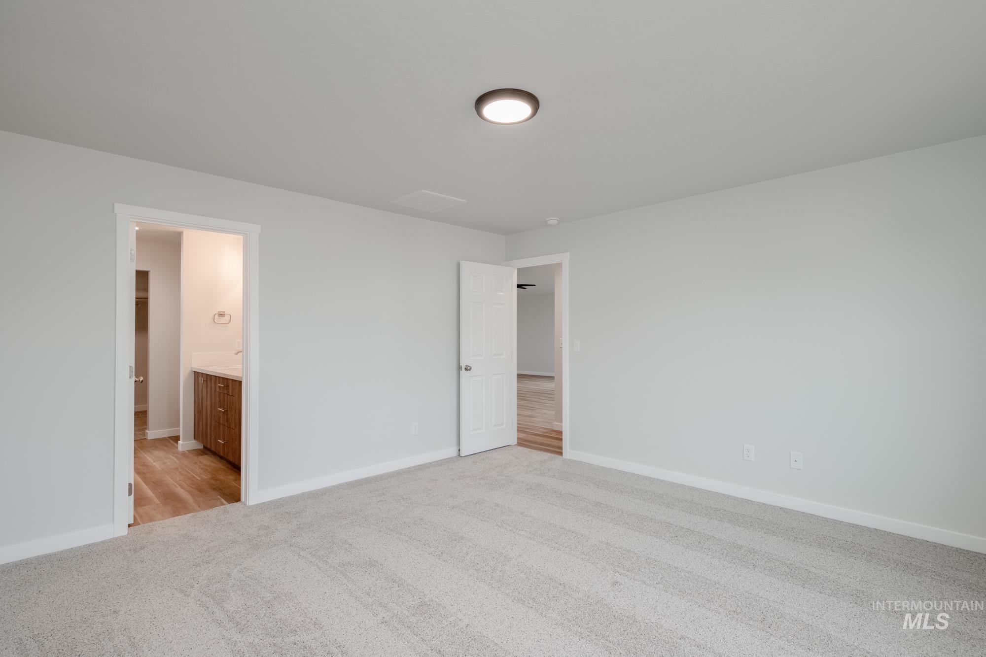 3734 E Syracuse St, Nampa, Idaho 83686, 4 Bedrooms, 2 Bathrooms, Residential For Sale, Price $454,990,MLS 98967482