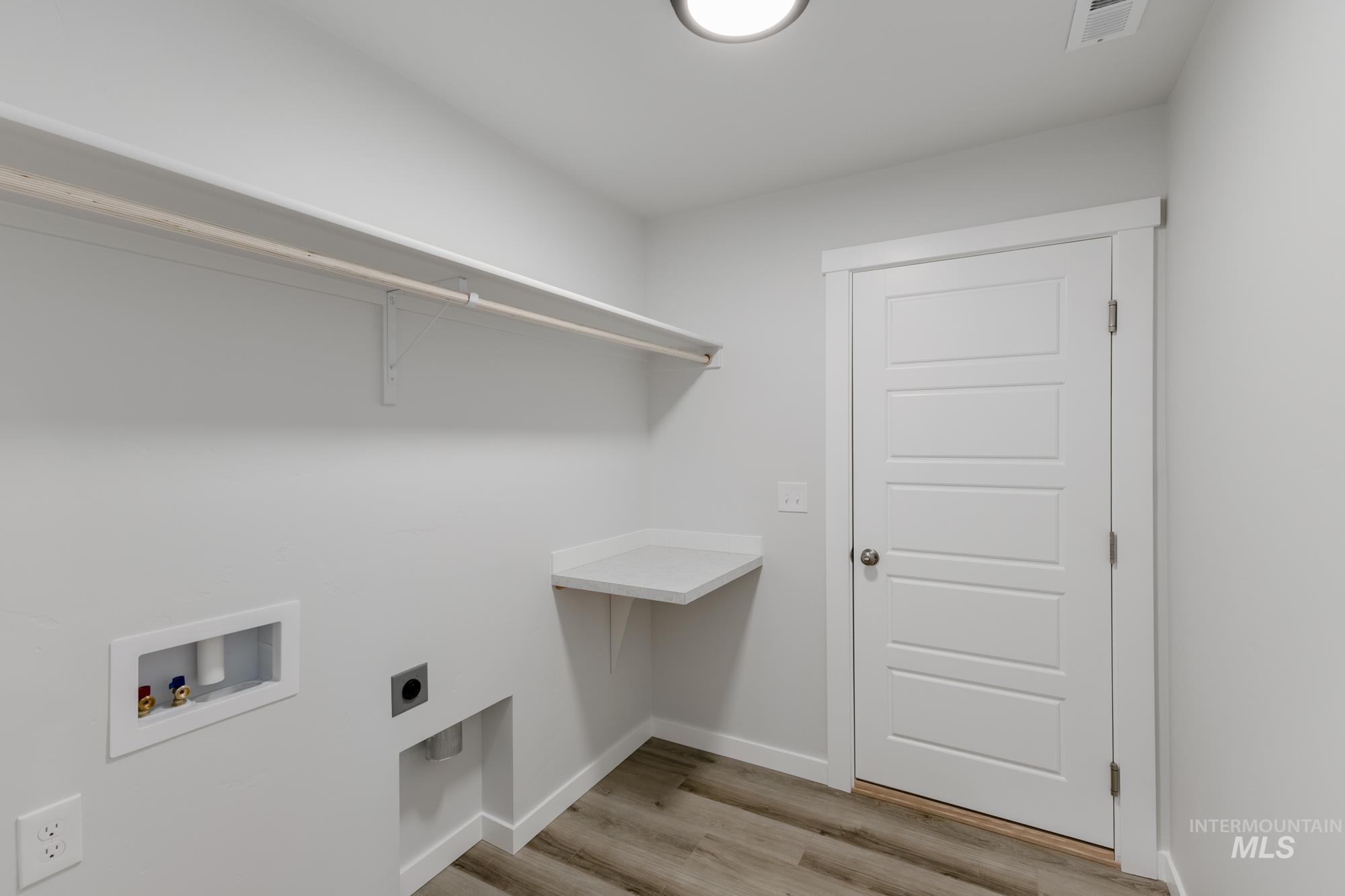 16697 Carlin Ave, Caldwell, Idaho 83607, 4 Bedrooms, 2 Bathrooms, Residential For Sale, Price $413,990,MLS 98967484