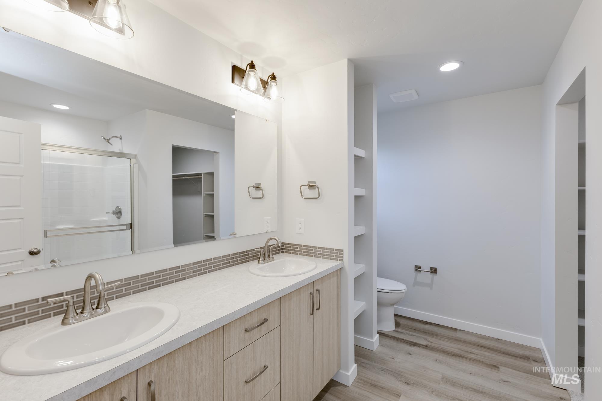 16697 Carlin Ave, Caldwell, Idaho 83607, 4 Bedrooms, 2 Bathrooms, Residential For Sale, Price $413,990,MLS 98967484