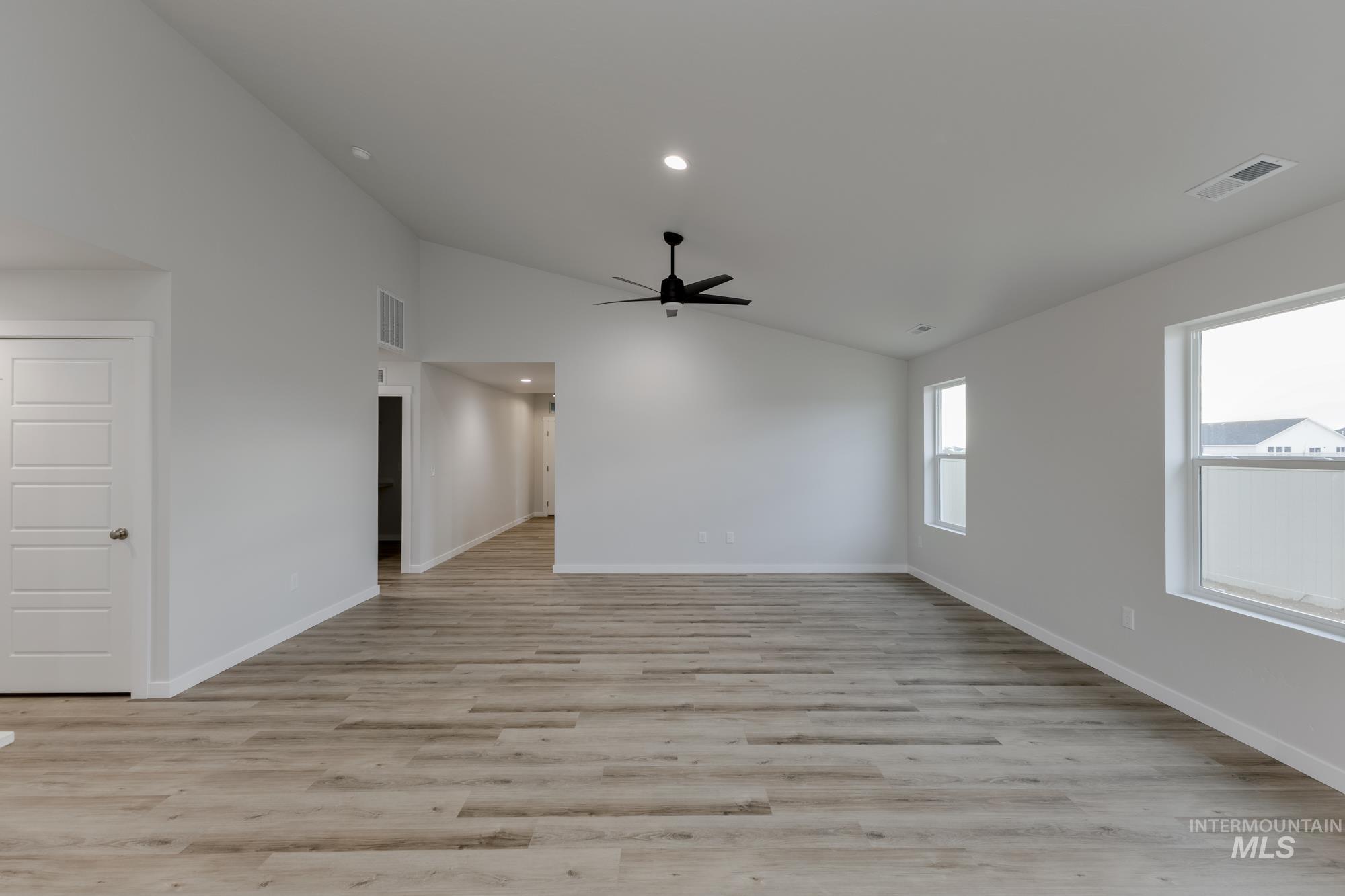 16697 Carlin Ave, Caldwell, Idaho 83607, 4 Bedrooms, 2 Bathrooms, Residential For Sale, Price $413,990,MLS 98967484