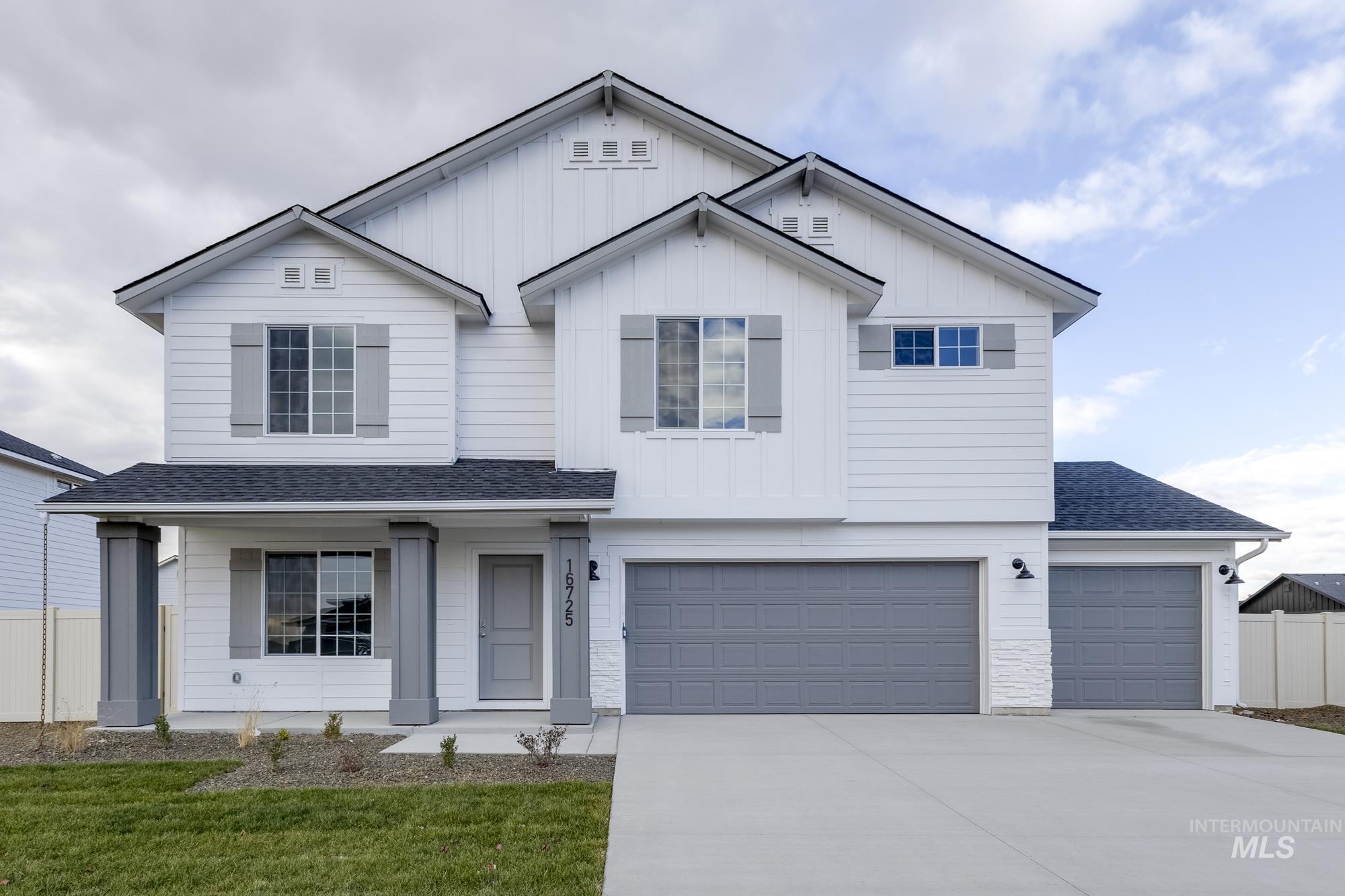 16725 Sentinel Ave, Caldwell, Idaho 83607, 5 Bedrooms, 3 Bathrooms, Residential For Sale, Price $446,990,MLS 98967486