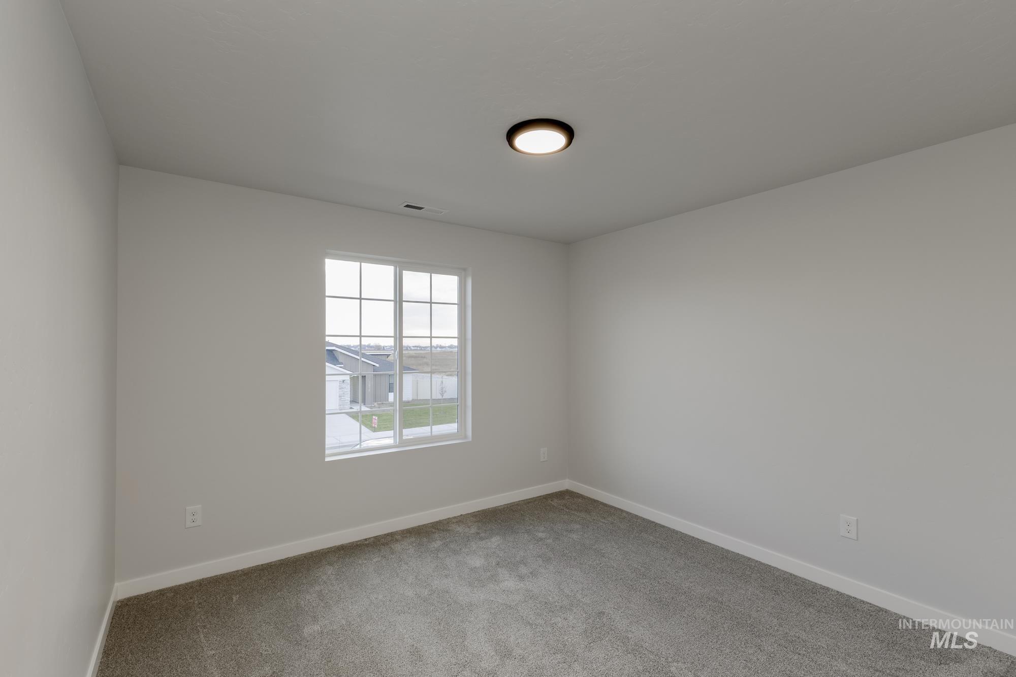 16725 Sentinel Ave, Caldwell, Idaho 83607, 5 Bedrooms, 3 Bathrooms, Residential For Sale, Price $446,990,MLS 98967486