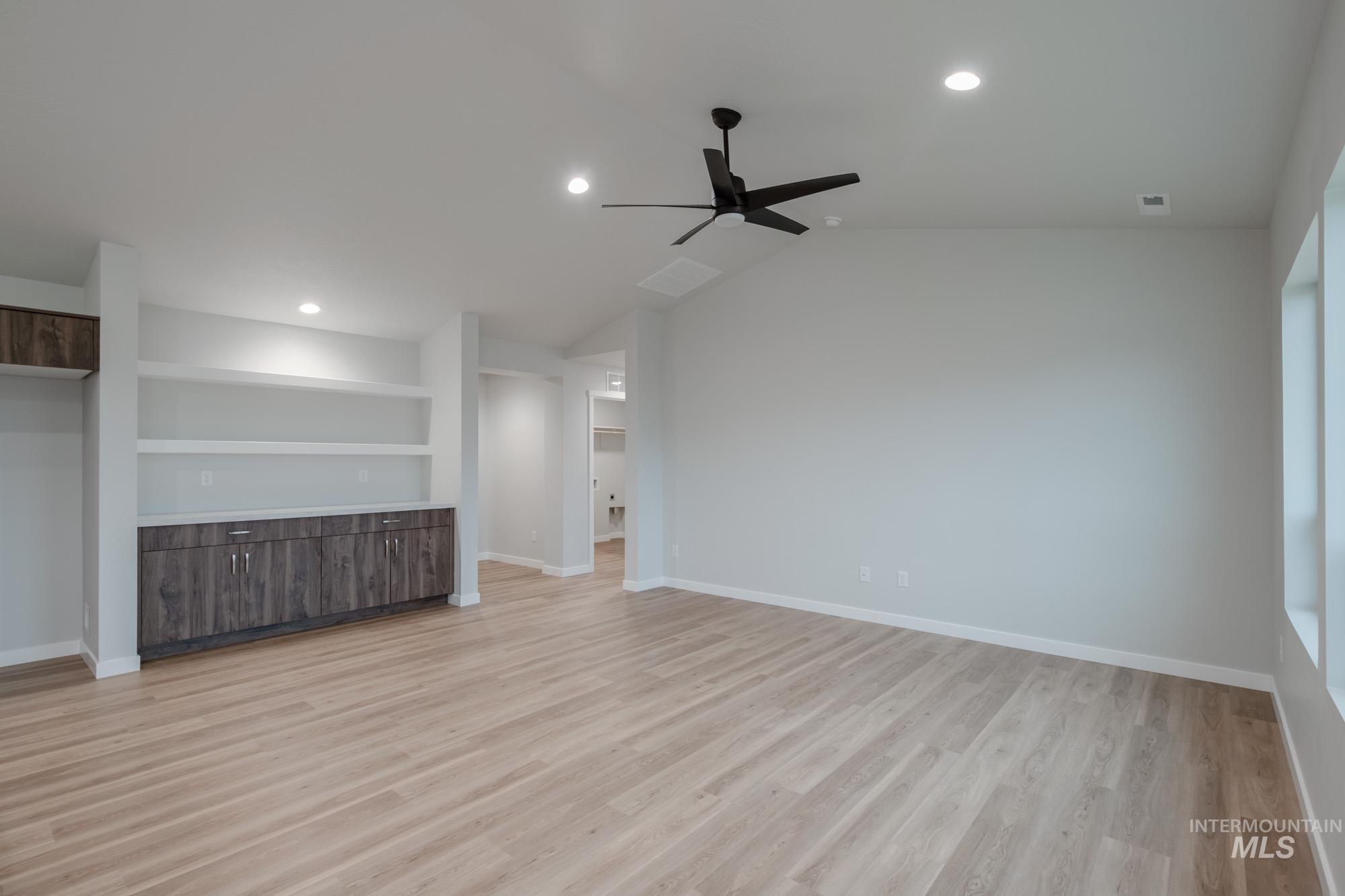 16730 Dunning Way, Caldwell, Idaho 83607, 4 Bedrooms, 2 Bathrooms, Residential For Sale, Price $428,990,MLS 98967487