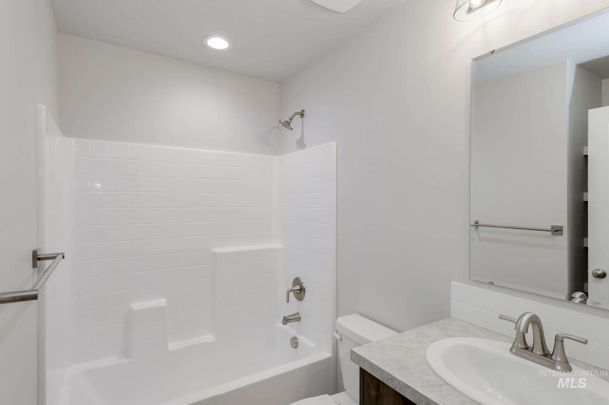 7384 S Menzingers Ave, Meridian, Idaho 83642, 3 Bedrooms, 2 Bathrooms, Residential For Sale, Price $418,990,MLS 98967491