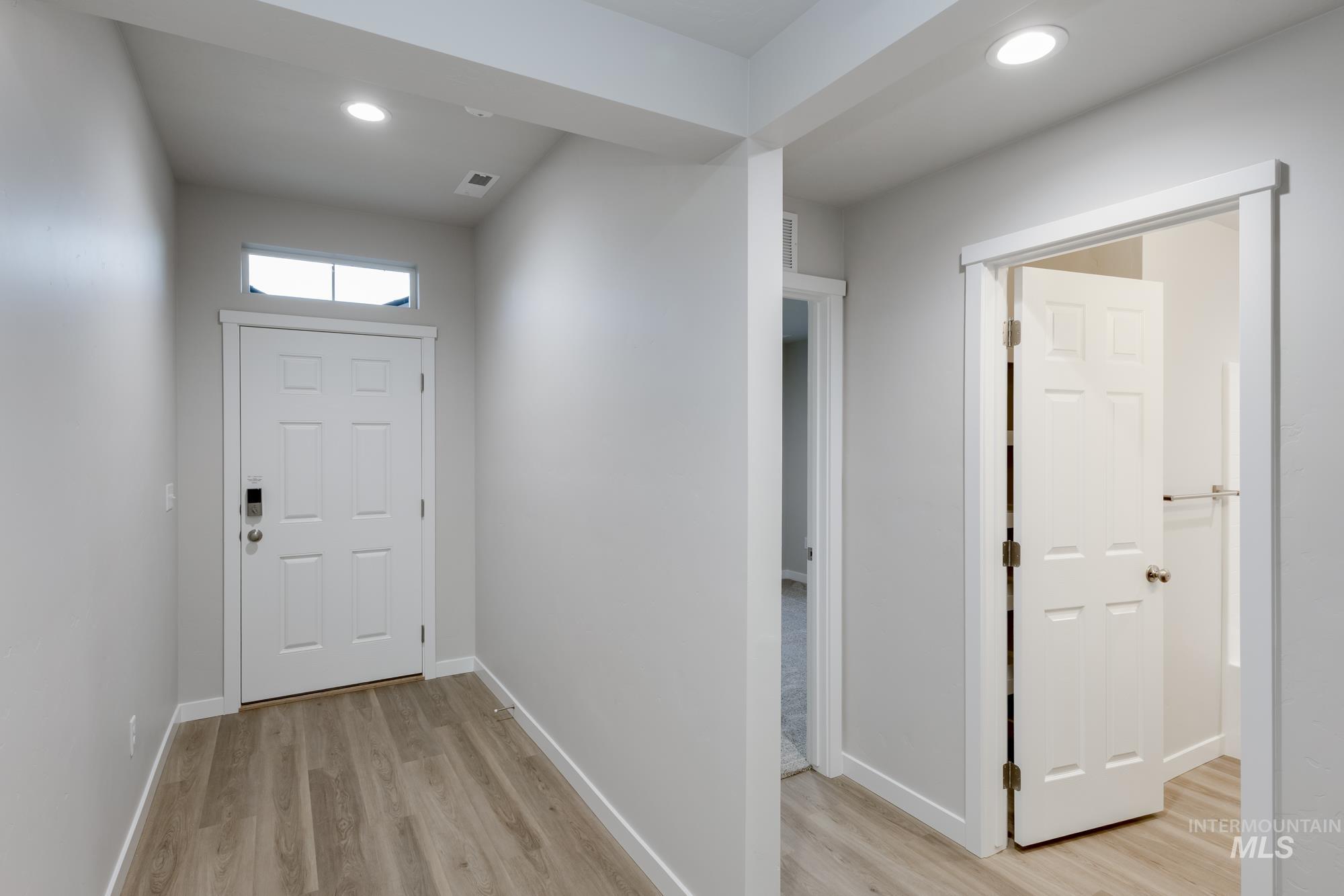 7384 S Menzingers Ave, Meridian, Idaho 83642, 3 Bedrooms, 2 Bathrooms, Residential For Sale, Price $418,990,MLS 98967491