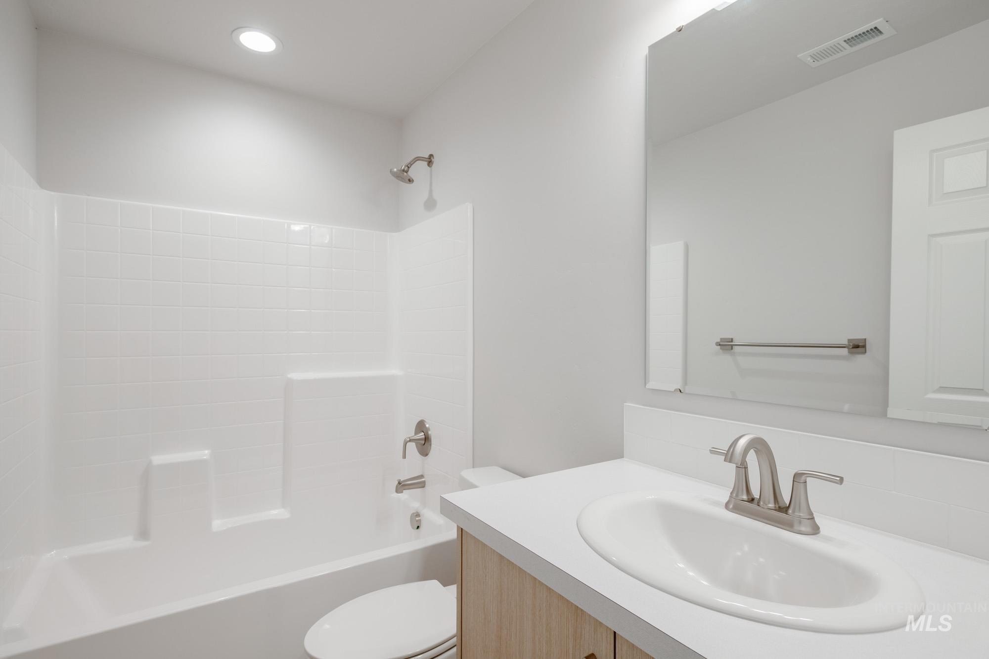 7439 S Menzingers Ave, Meridian, Idaho 83642, 3 Bedrooms, 2 Bathrooms, Residential For Sale, Price $420,990,MLS 98967492