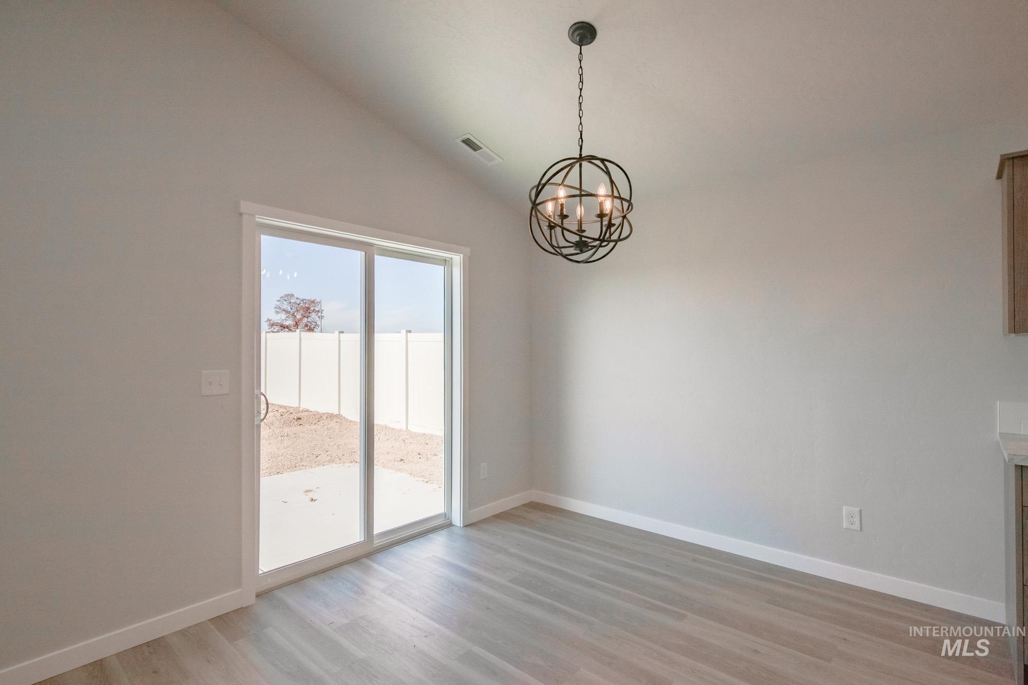 343 N Coltsfoot Ave, Kuna, Idaho 83634, 3 Bedrooms, 2 Bathrooms, Residential For Sale, Price $411,990, 98967501