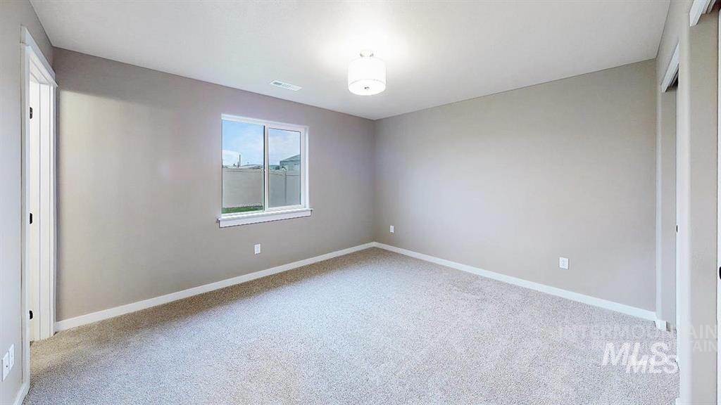 2432 Legacy Ct, Clarkston, Washington 99403, 3 Bedrooms, 2 Bathrooms, Residential For Sale, Price $389,900, 98967503