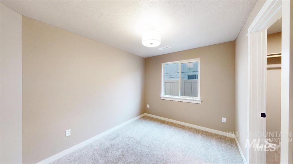 2432 Legacy Ct, Clarkston, Washington 99403, 3 Bedrooms, 2 Bathrooms, Residential For Sale, Price $389,900, 98967503