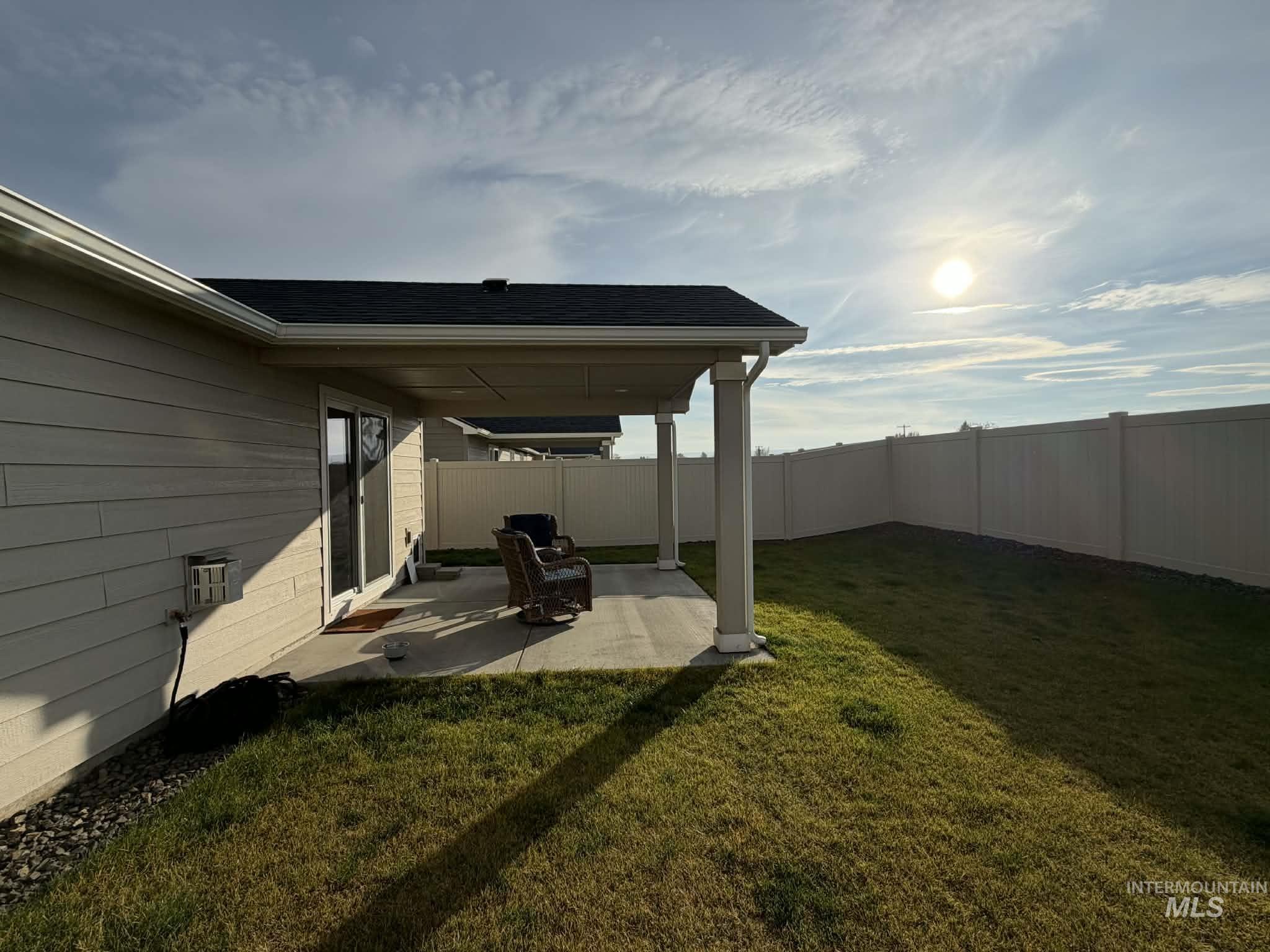 2432 Legacy Ct, Clarkston, Washington 99403, 3 Bedrooms, 2 Bathrooms, Residential For Sale, Price $389,900, 98967503