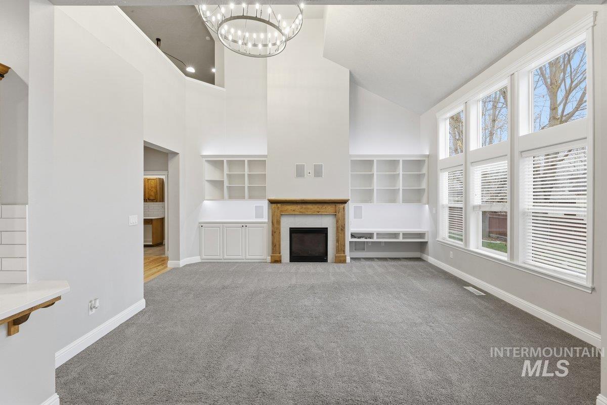 376 E Kite Dr, Eagle, Idaho 83616, 5 Bedrooms, 3.5 Bathrooms, Residential For Sale, Price $855,000,MLS 98967505