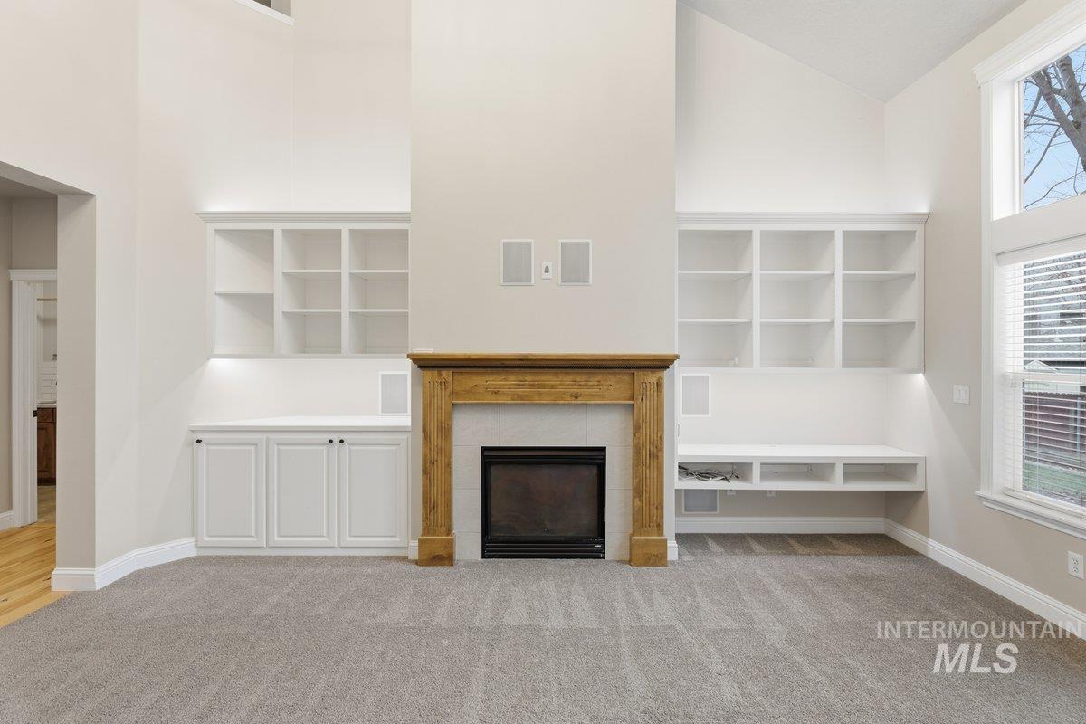 376 E Kite Dr, Eagle, Idaho 83616, 5 Bedrooms, 3.5 Bathrooms, Residential For Sale, Price $855,000,MLS 98967505