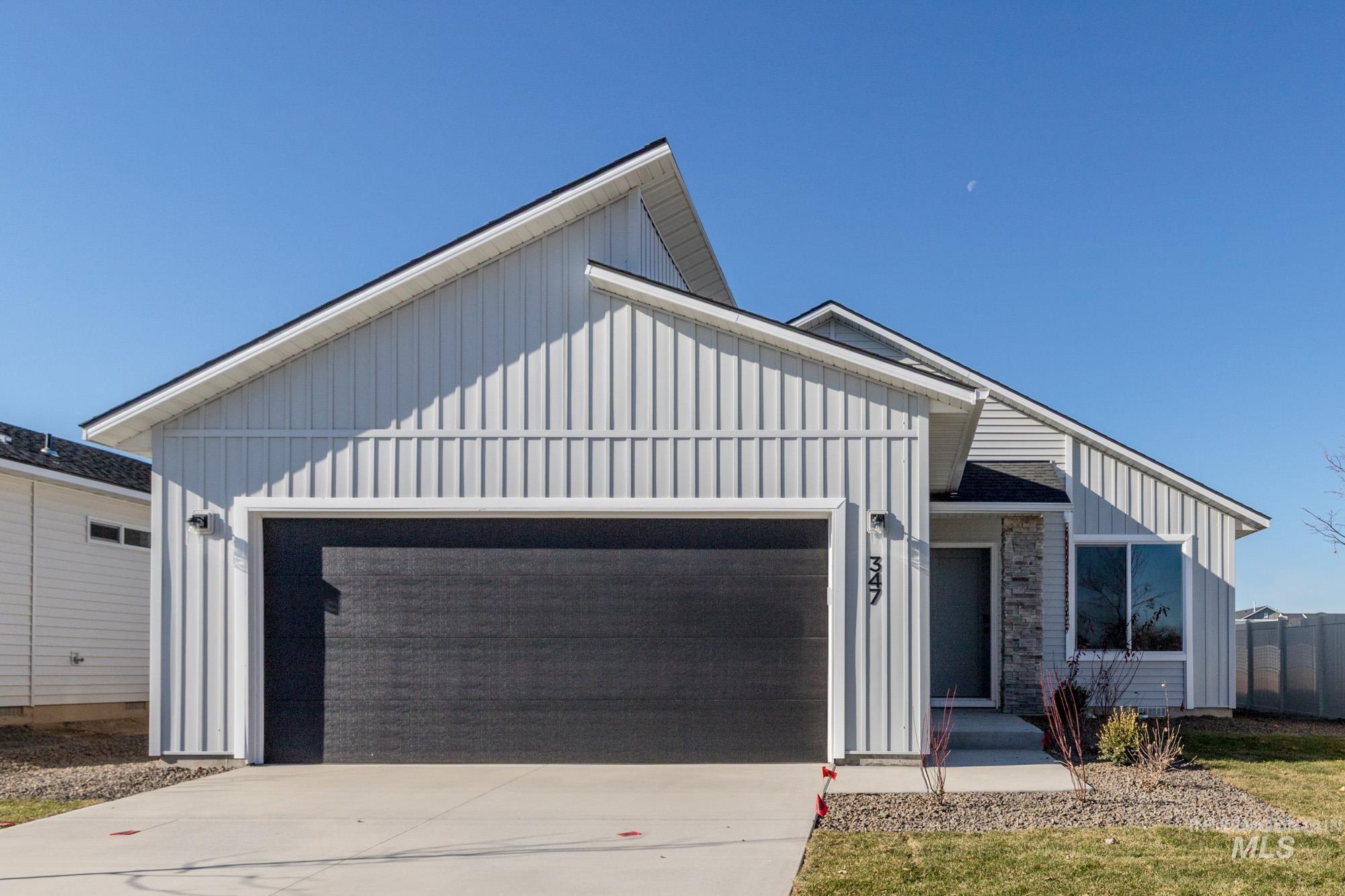 347 N Meadowsweet Ave, Kuna, Idaho 83634, 3 Bedrooms, 2 Bathrooms, Residential For Sale, Price $379,990,MLS 98967508