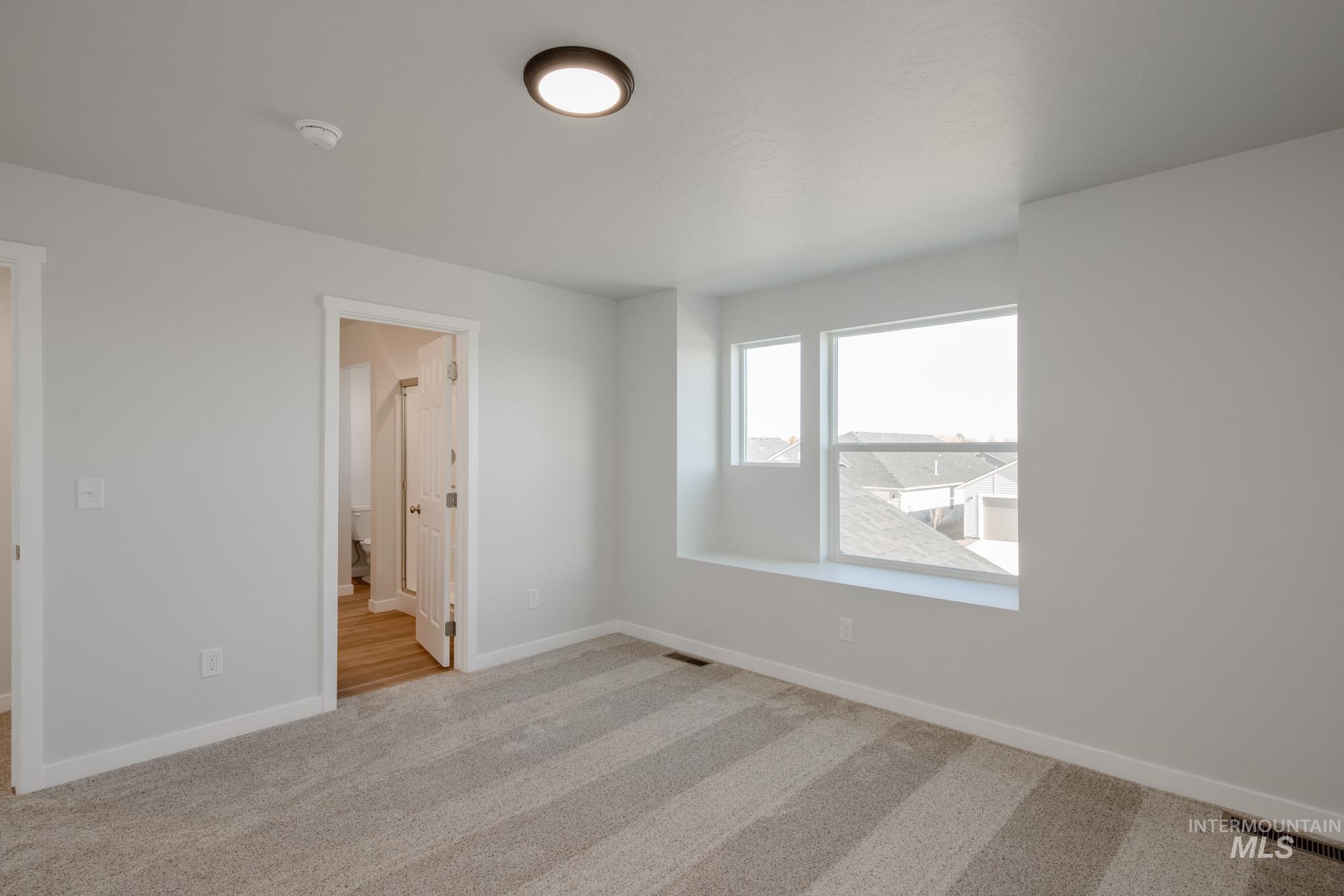 309 N Coltsfoot Ave, Kuna, Idaho 83634, 3 Bedrooms, 2.5 Bathrooms, Residential For Sale, Price $434,990,MLS 98967510