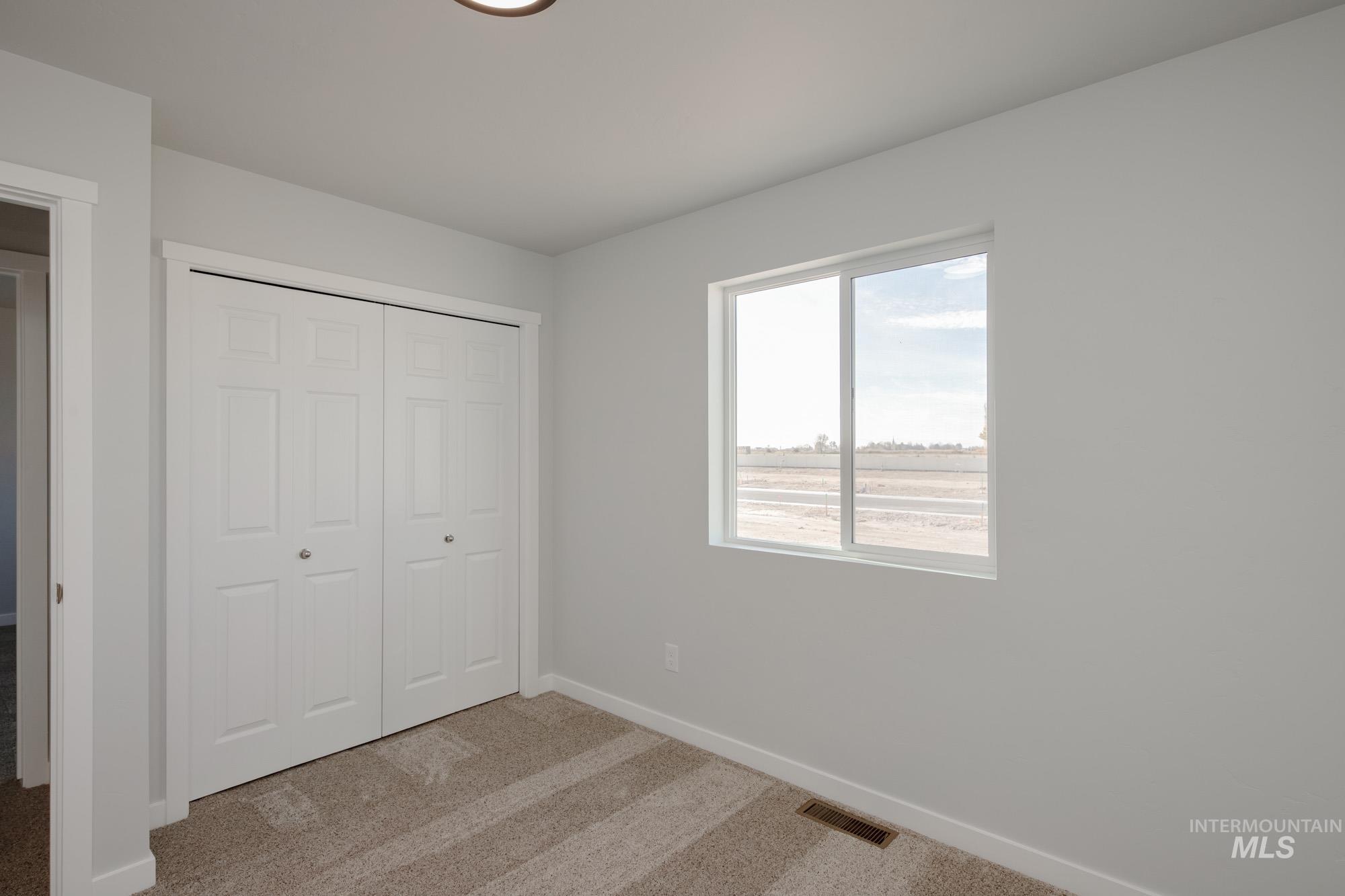 309 N Coltsfoot Ave, Kuna, Idaho 83634, 3 Bedrooms, 2.5 Bathrooms, Residential For Sale, Price $434,990,MLS 98967510