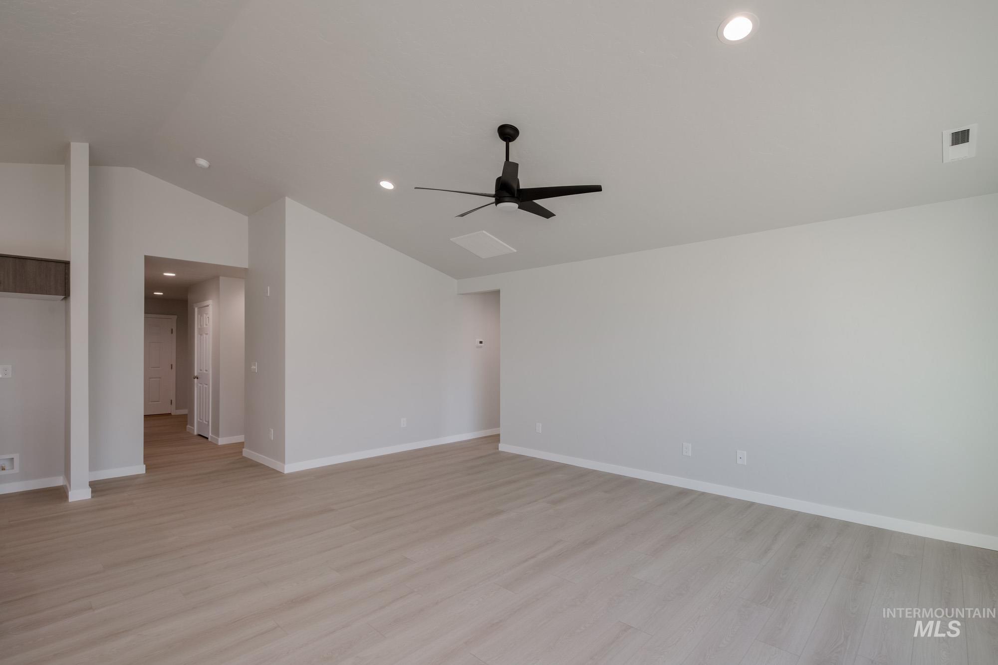 345 N Cranesbill Ave, Kuna, Idaho 83634, 3 Bedrooms, 2 Bathrooms, Residential For Sale, Price $400,990,MLS 98967513