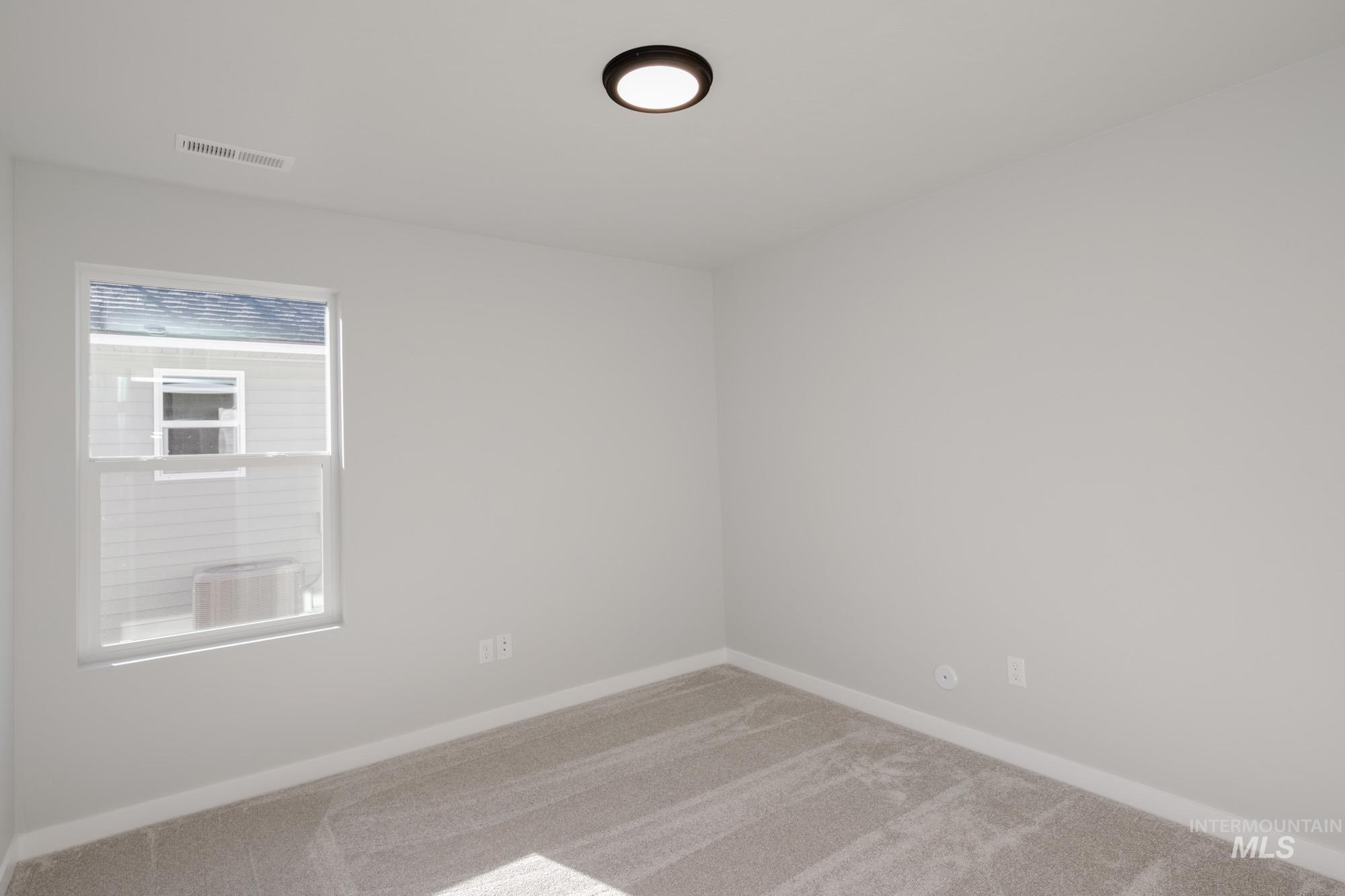 348 N Meadowsweet Ave, Kuna, Idaho 83634, 3 Bedrooms, 2 Bathrooms, Residential For Sale, Price $394,990,MLS 98967515