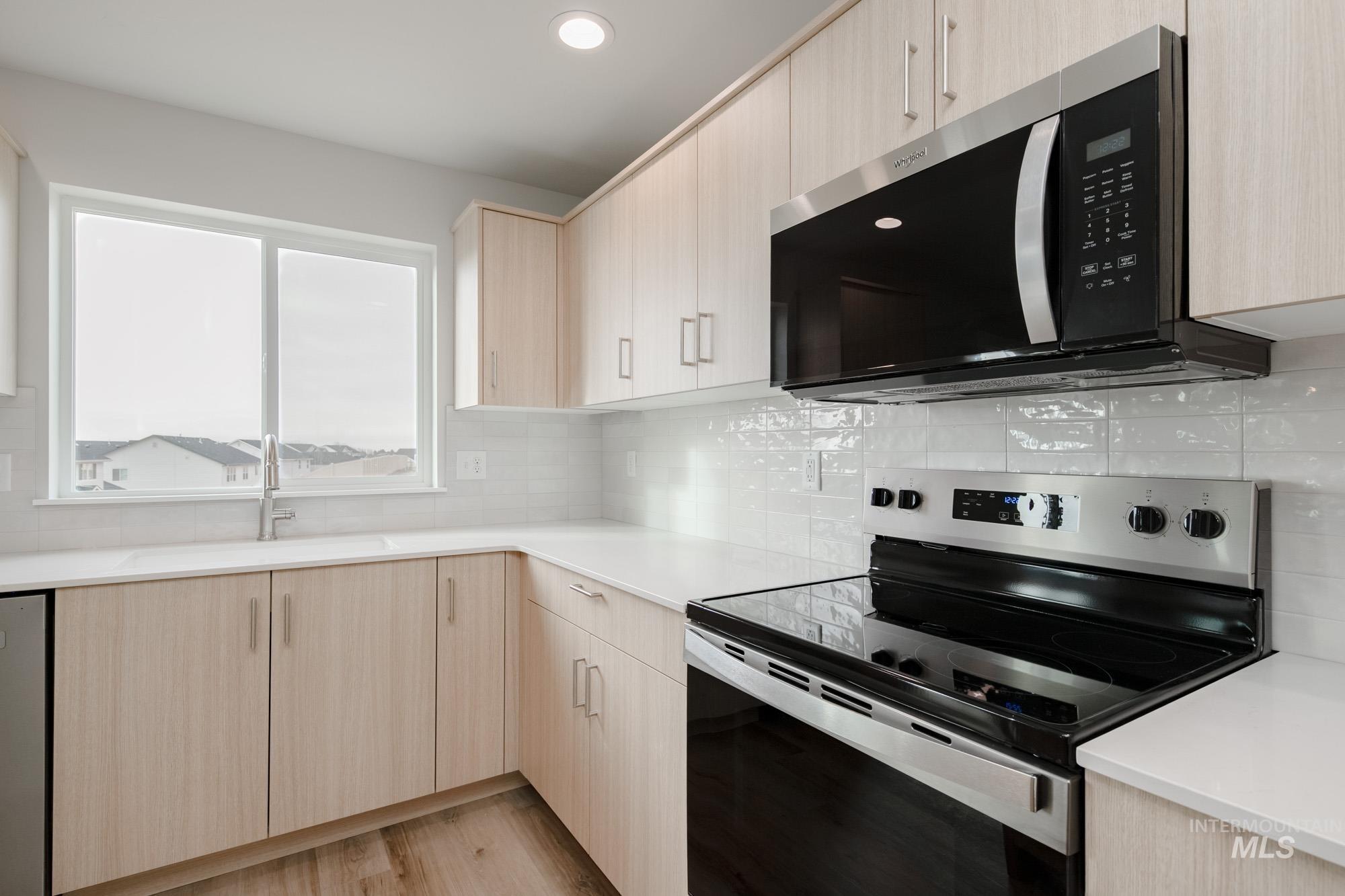 3267 N Waterbrook Way, Star, Idaho 83669, 4 Bedrooms, 2.5 Bathrooms, Residential For Sale, Price $499,990,MLS 98967517