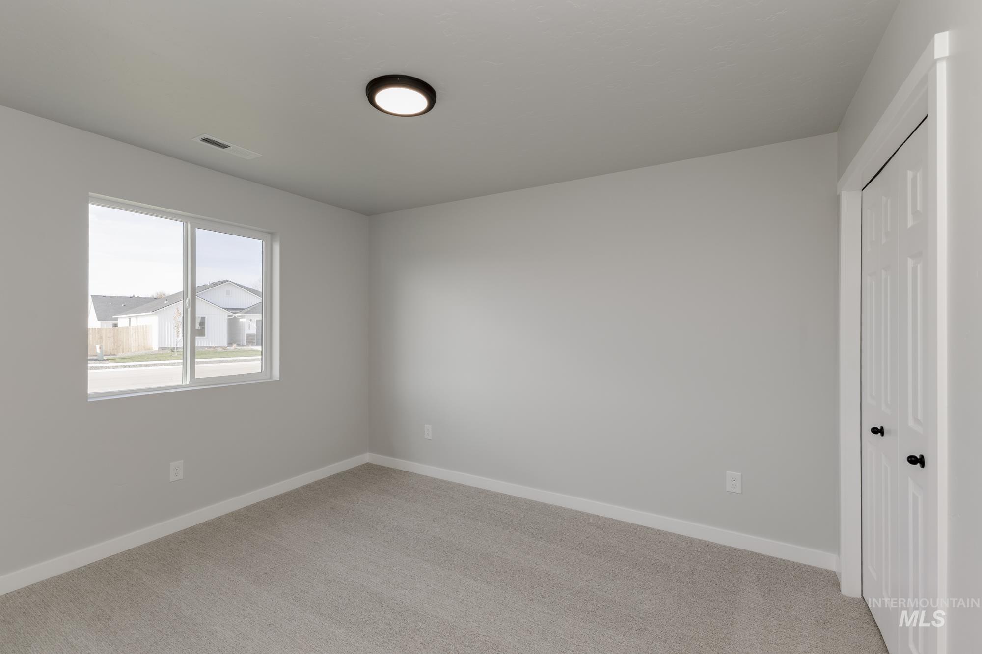 1714 Old Mill St, Middleton, Idaho 83644, 3 Bedrooms, 2 Bathrooms, Residential For Sale, Price $439,990,MLS 98967519