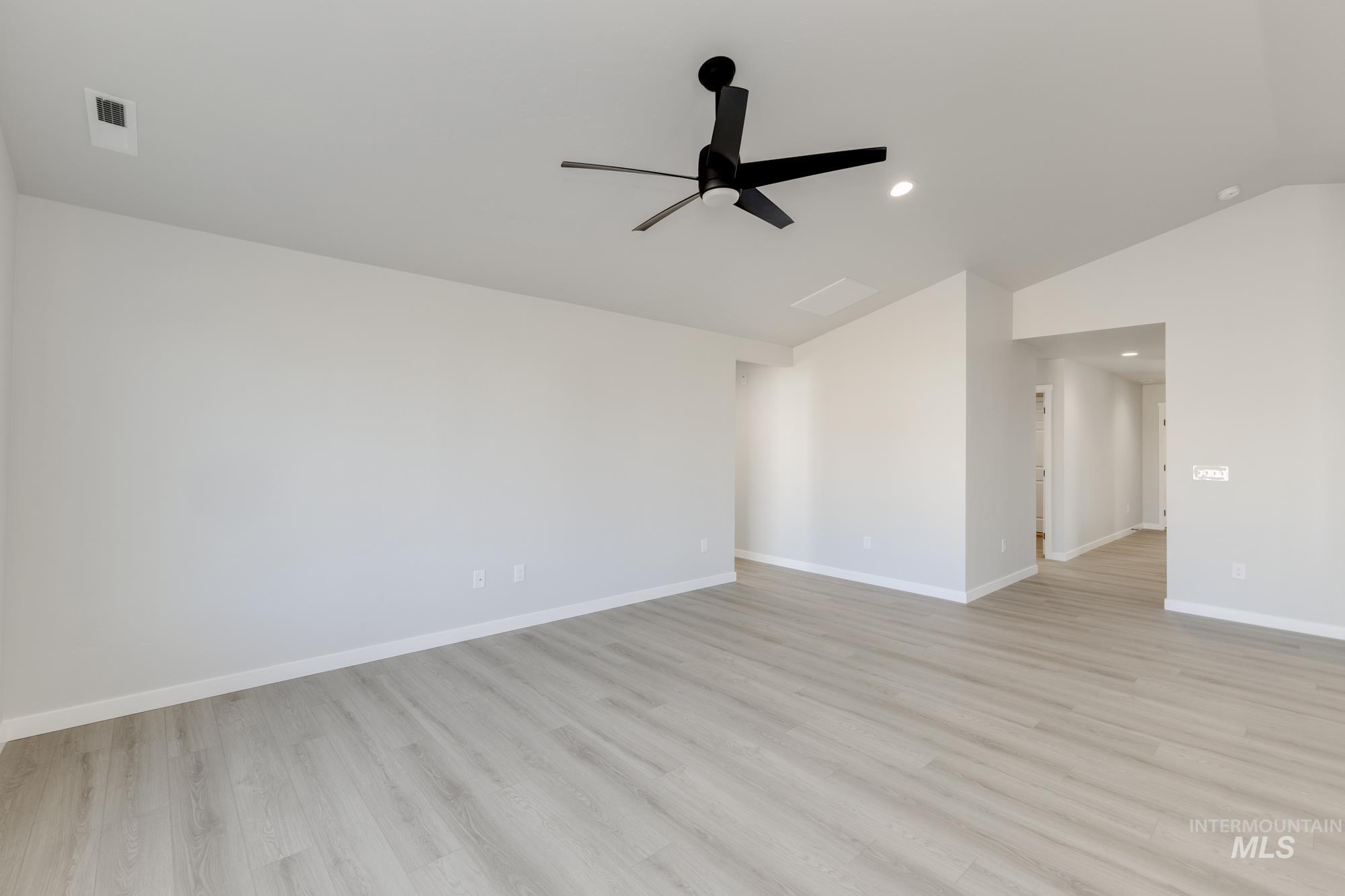 1714 Old Mill St, Middleton, Idaho 83644, 3 Bedrooms, 2 Bathrooms, Residential For Sale, Price $429,990, 98967519