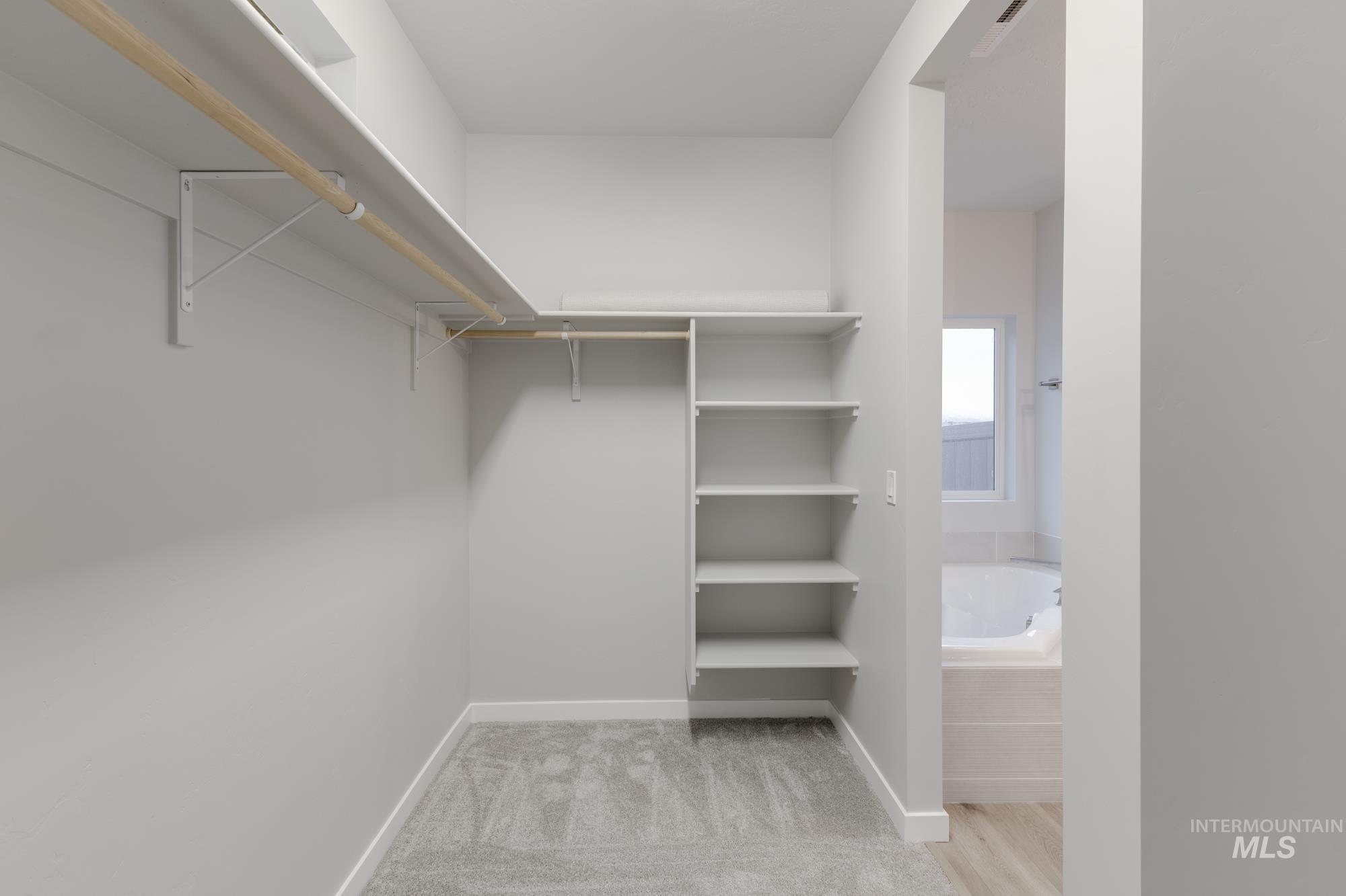 6558 S Sunfish Ave, Boise, Idaho 83709, 5 Bedrooms, 2.5 Bathrooms, Residential For Sale, Price $689,990,MLS 98967524