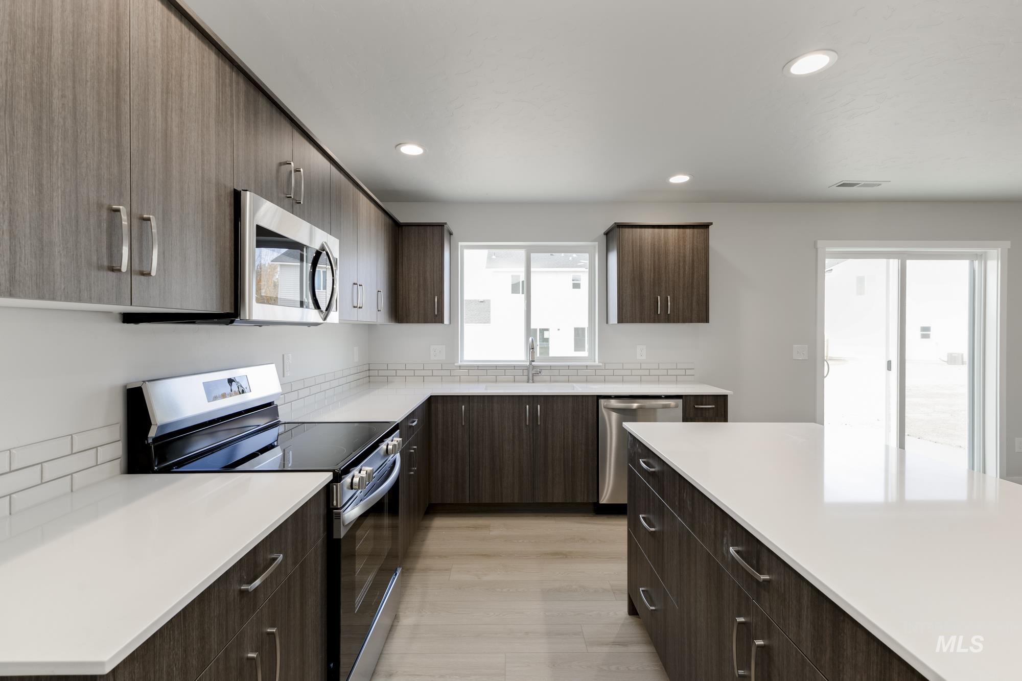 1101 Grass Pond Ave, Middleton, Idaho 83644, 4 Bedrooms, 2.5 Bathrooms, Residential For Sale, Price $494,990,MLS 98967528