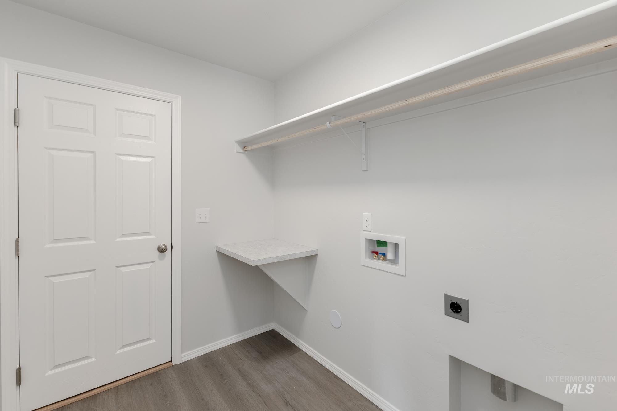 1580 Dyer St, Middleton, Idaho 83644, 3 Bedrooms, 2 Bathrooms, Residential For Sale, Price $429,990,MLS 98967529