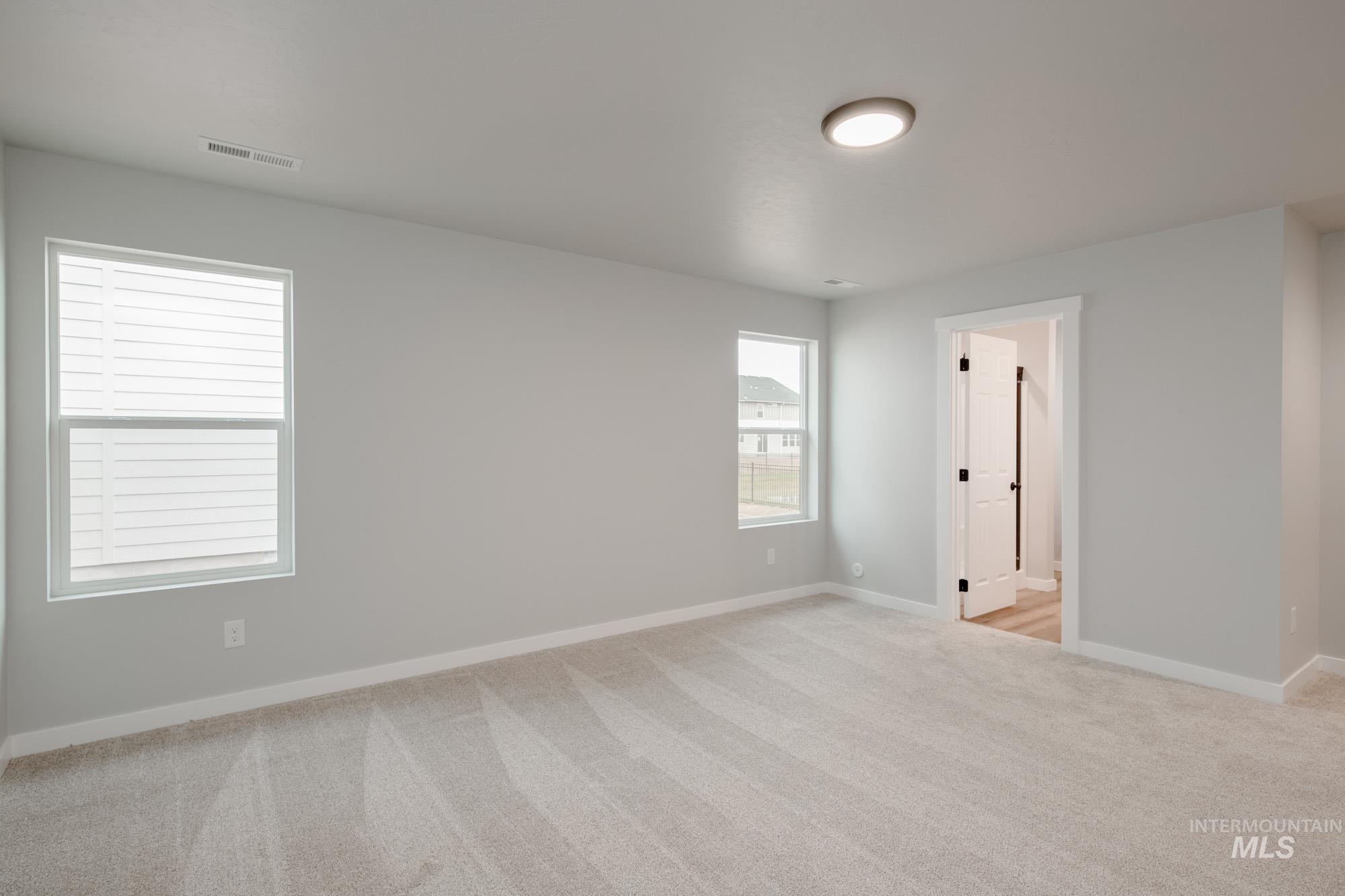 9313 W Blue Lace St, Nampa, Idaho 83687, 4 Bedrooms, 2 Bathrooms, Residential For Sale, Price $422,990,MLS 98967533