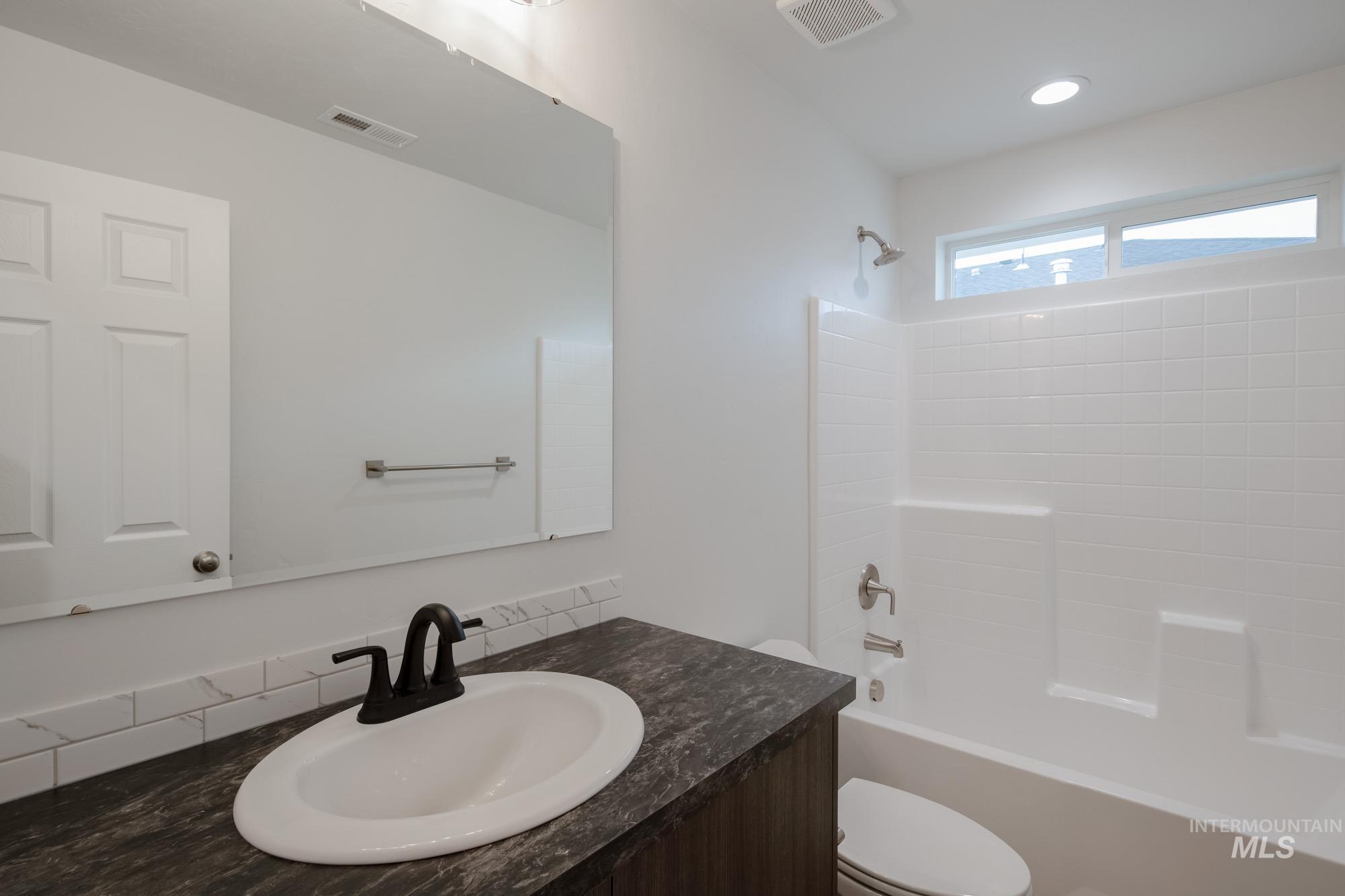 9079 W Camellia St, Nampa, Idaho 83687, 4 Bedrooms, 2 Bathrooms, Residential For Sale, Price $419,990,MLS 98967537