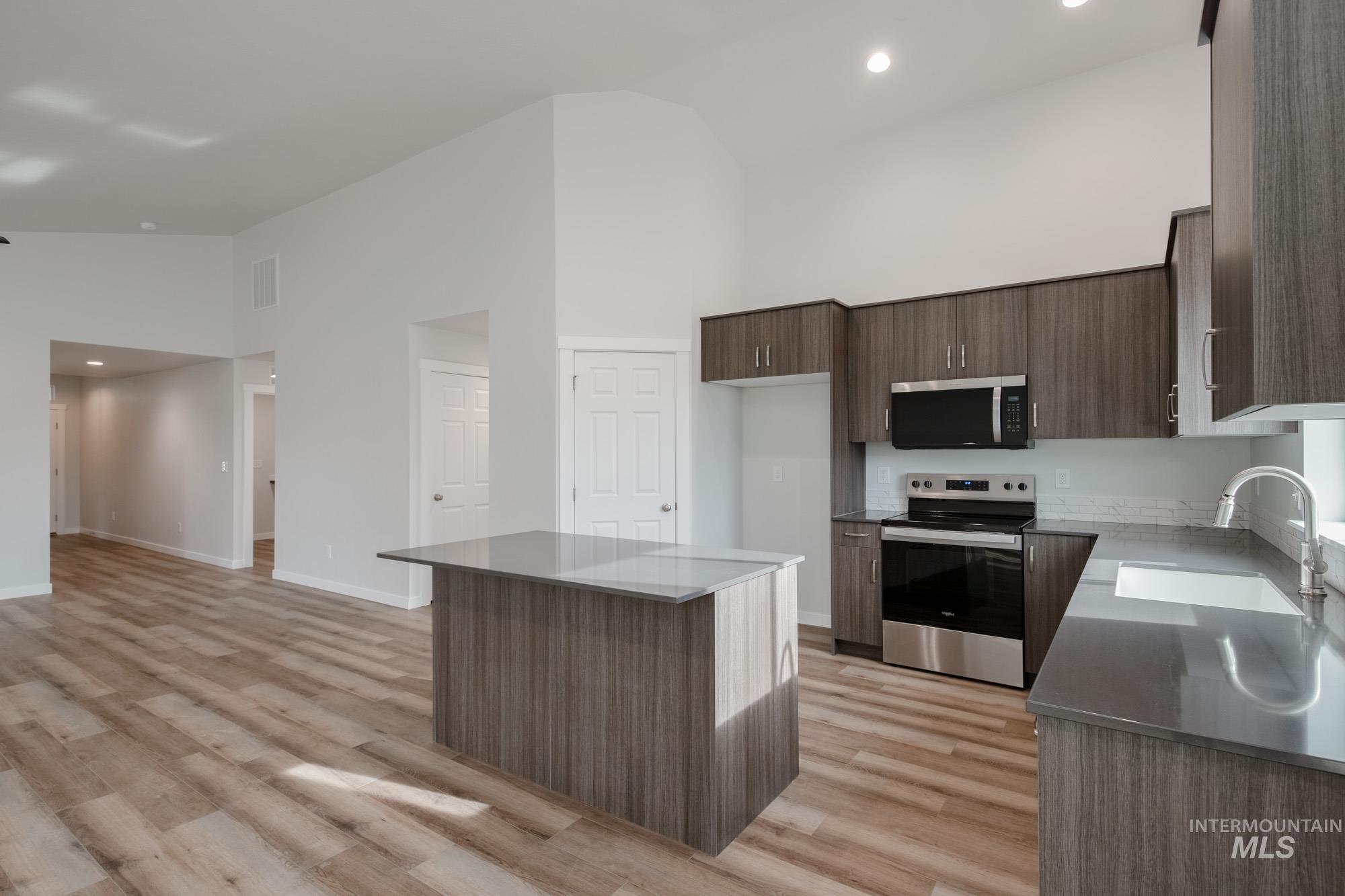 9079 W Camellia St, Nampa, Idaho 83687, 4 Bedrooms, 2 Bathrooms, Residential For Sale, Price $419,990,MLS 98967537