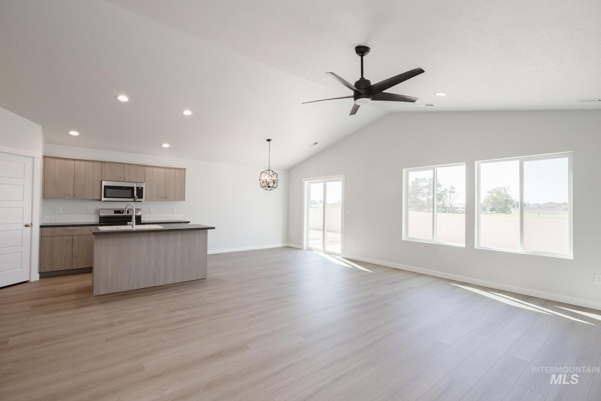 9093 W Camellia St, Nampa, Idaho 83687, 3 Bedrooms, 2 Bathrooms, Residential For Sale, Price $404,990,MLS 98967539