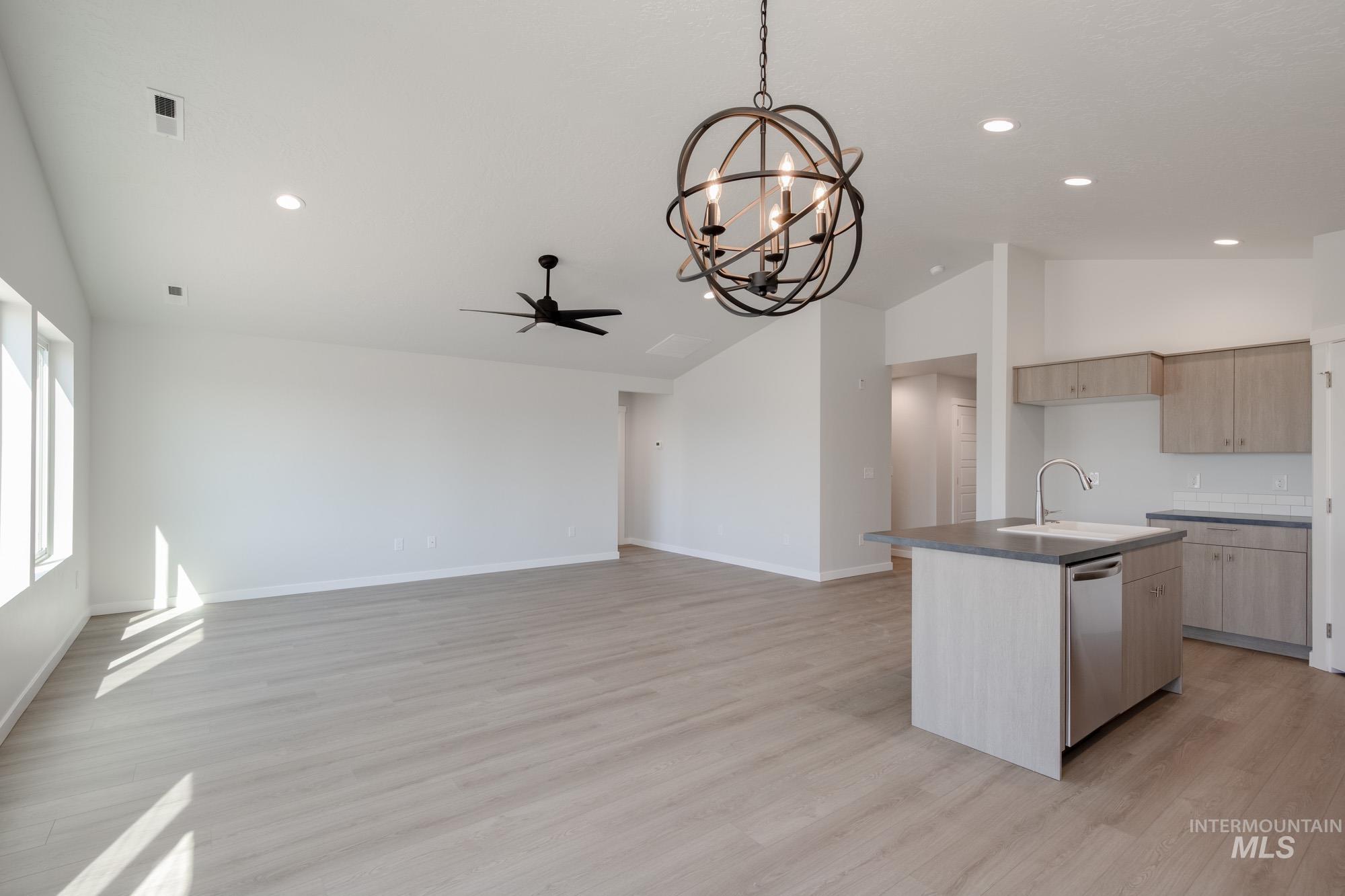 9093 W Camellia St, Nampa, Idaho 83687, 3 Bedrooms, 2 Bathrooms, Residential For Sale, Price $404,990,MLS 98967539