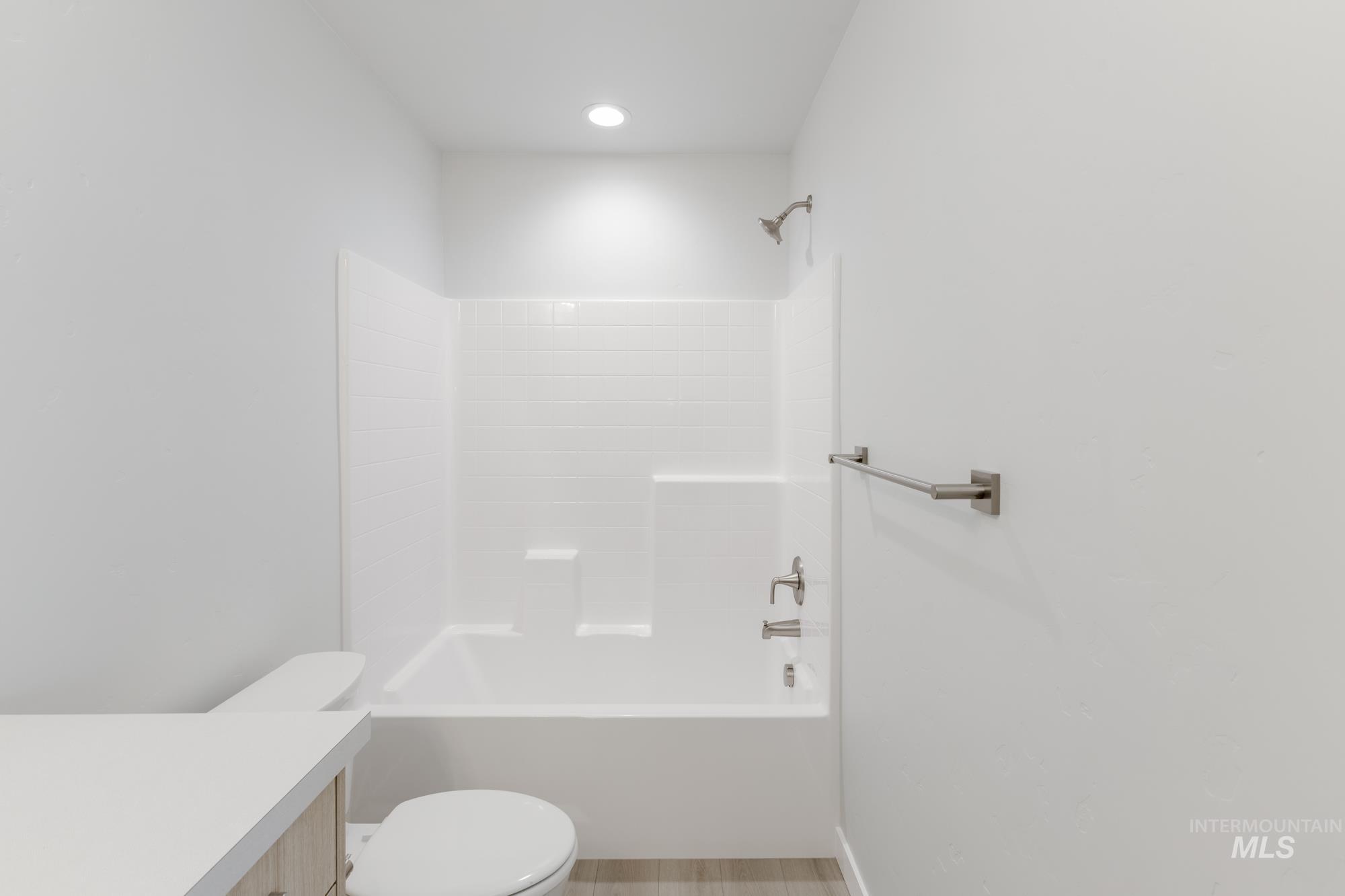 7214 E Shields Dr, Nampa, Idaho 83687, 5 Bedrooms, 3 Bathrooms, Residential For Sale, Price $484,990,MLS 98967540