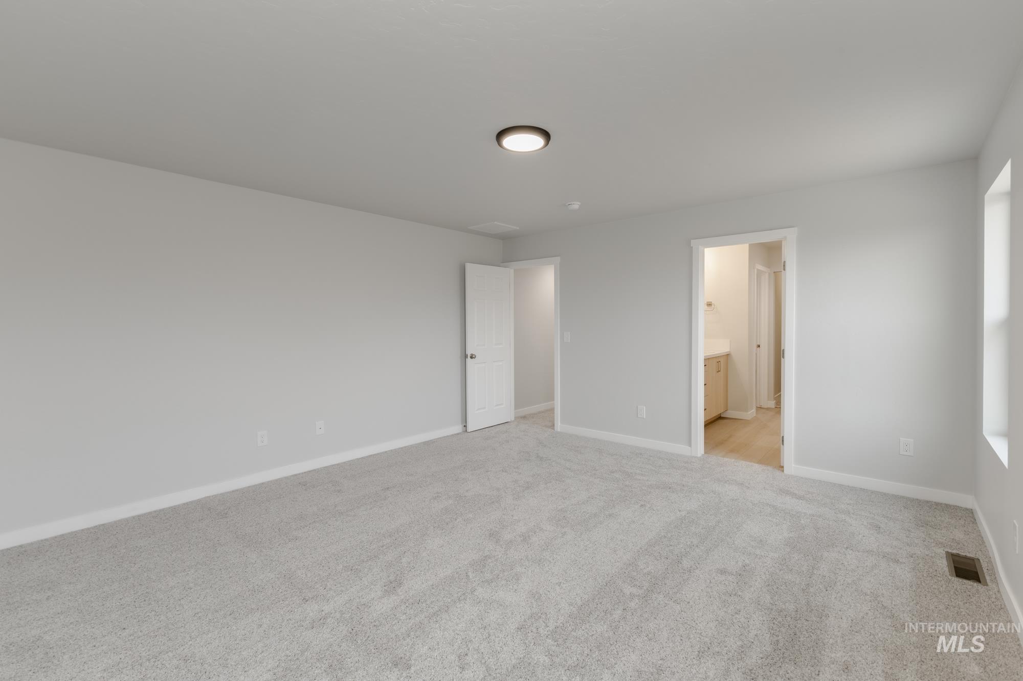 7214 E Shields Dr, Nampa, Idaho 83687, 5 Bedrooms, 3 Bathrooms, Residential For Sale, Price $484,990,MLS 98967540