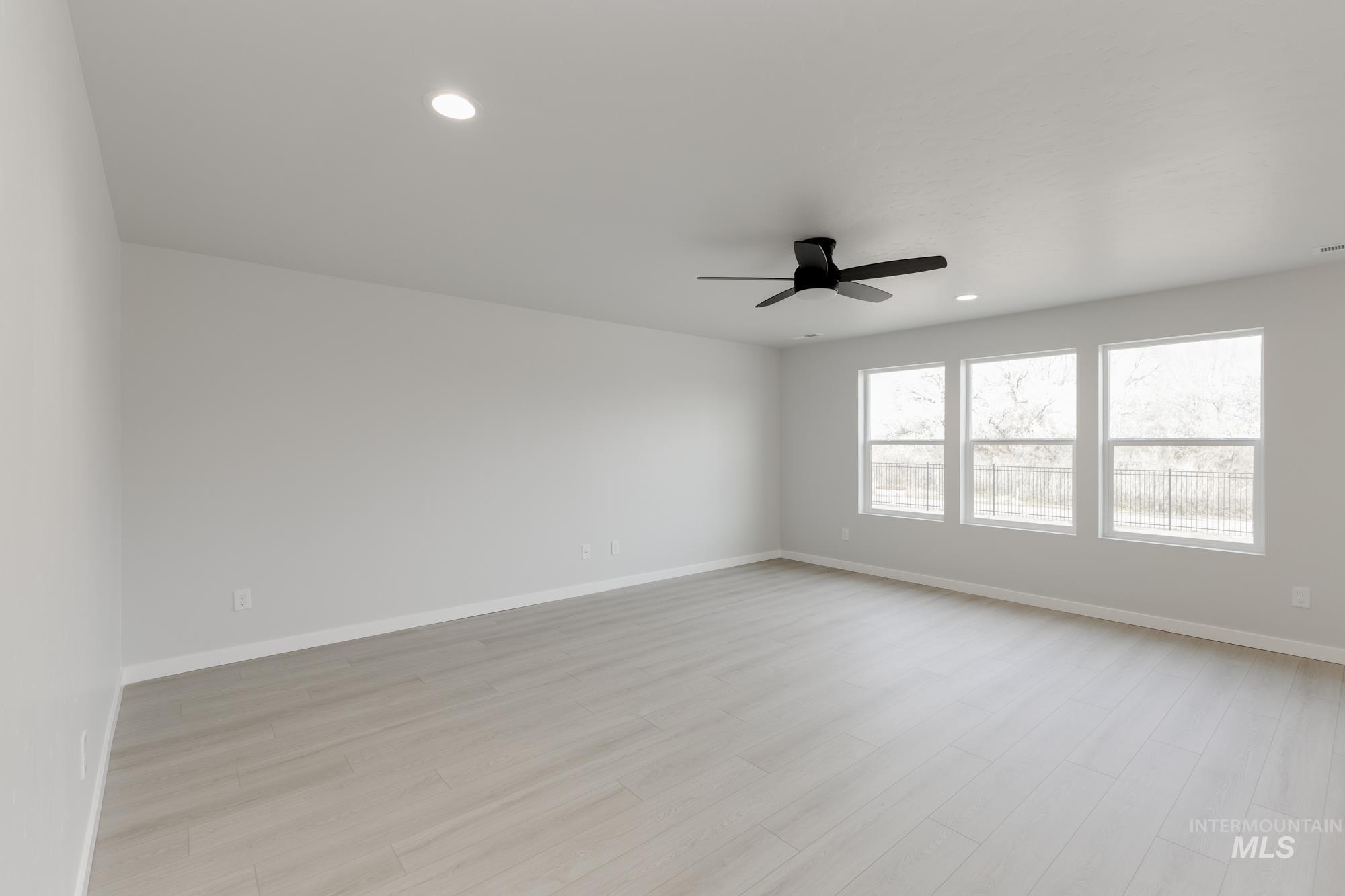 7214 E Shields Dr, Nampa, Idaho 83687, 5 Bedrooms, 3 Bathrooms, Residential For Sale, Price $484,990,MLS 98967540