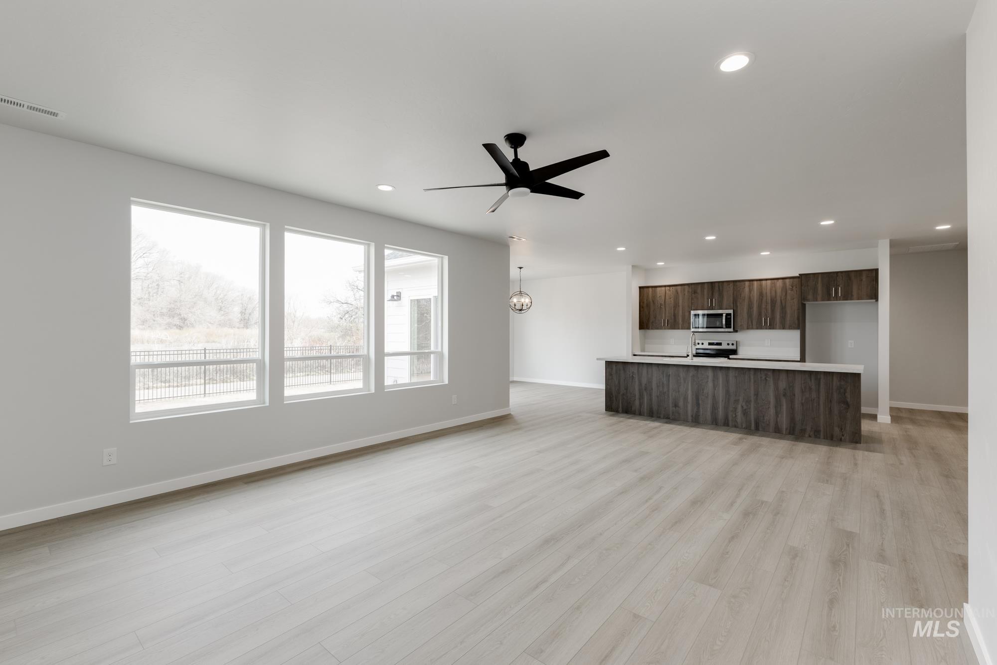 7238 E Shields Dr, Nampa, Idaho 83687, 4 Bedrooms, 2 Bathrooms, Residential For Sale, Price $499,990,MLS 98967541