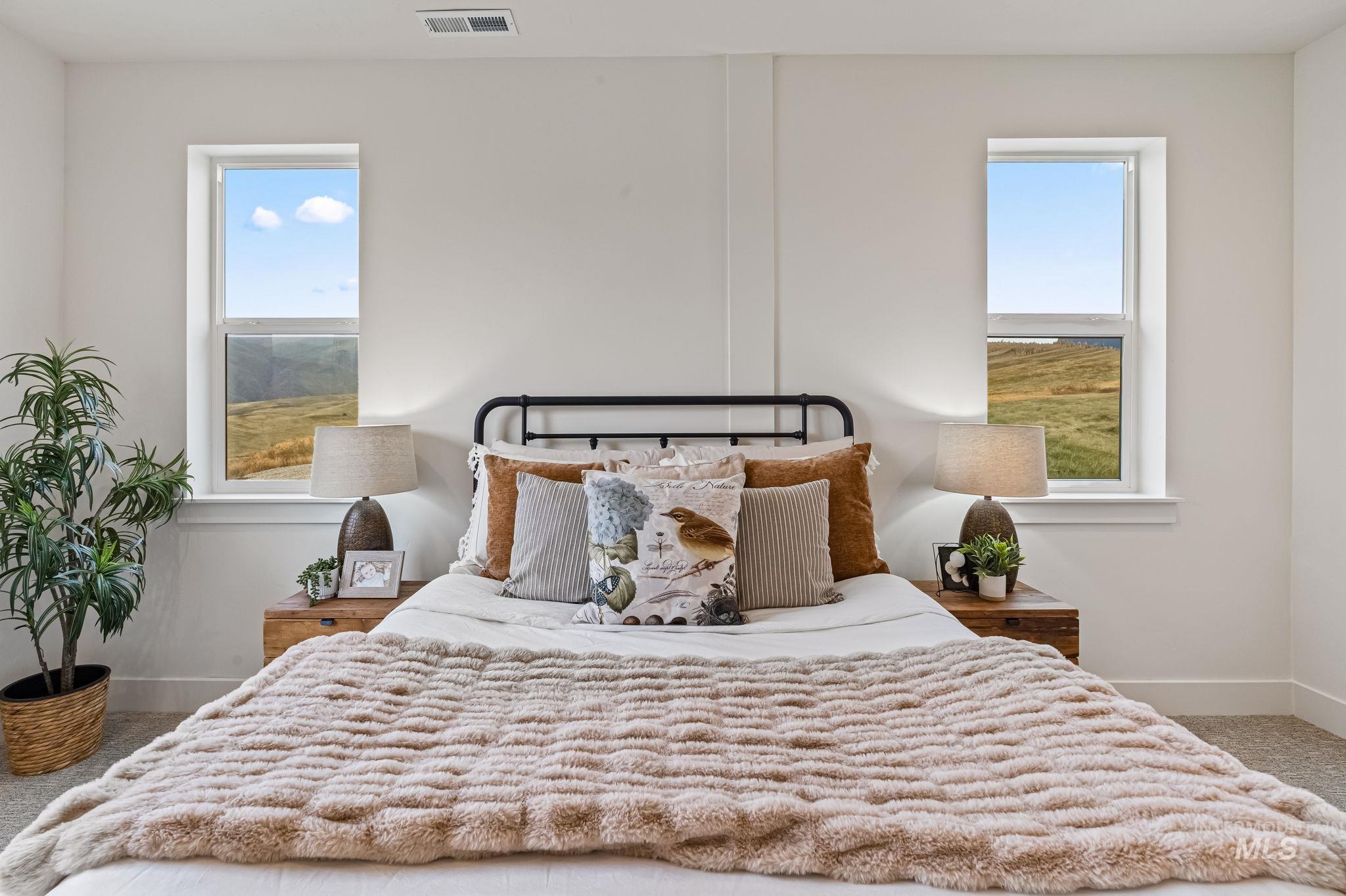 6 Margarets Way, Horseshoe Bend, Idaho 83629, 3 Bedrooms, 3.5 Bathrooms, Residential For Sale, Price $775,000,MLS 98967554