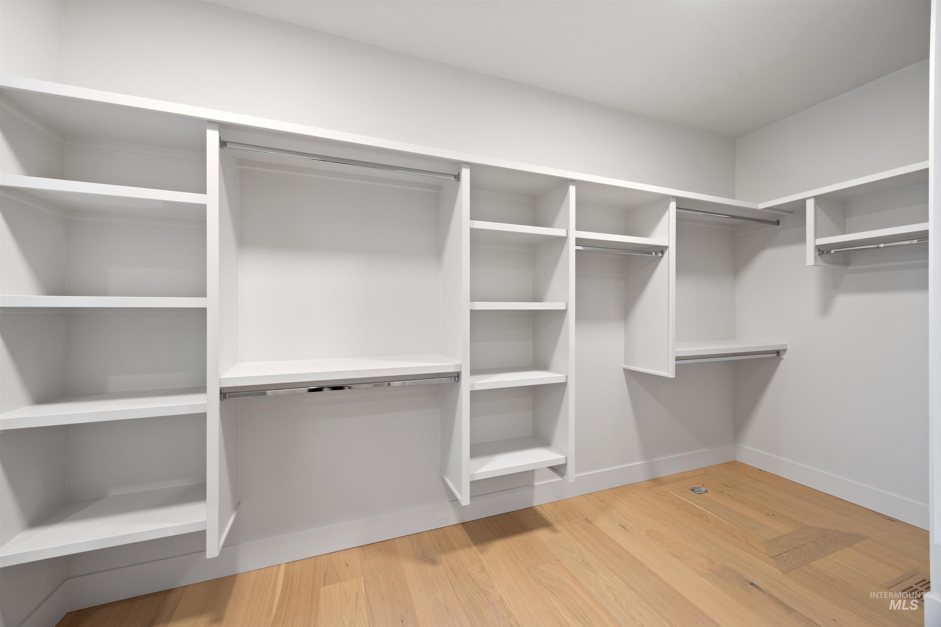 2187 N Palaestra Ave, Eagle, Idaho 83616, 4 Bedrooms, 2.5 Bathrooms, Residential For Sale, Price $989,900,MLS 98967578