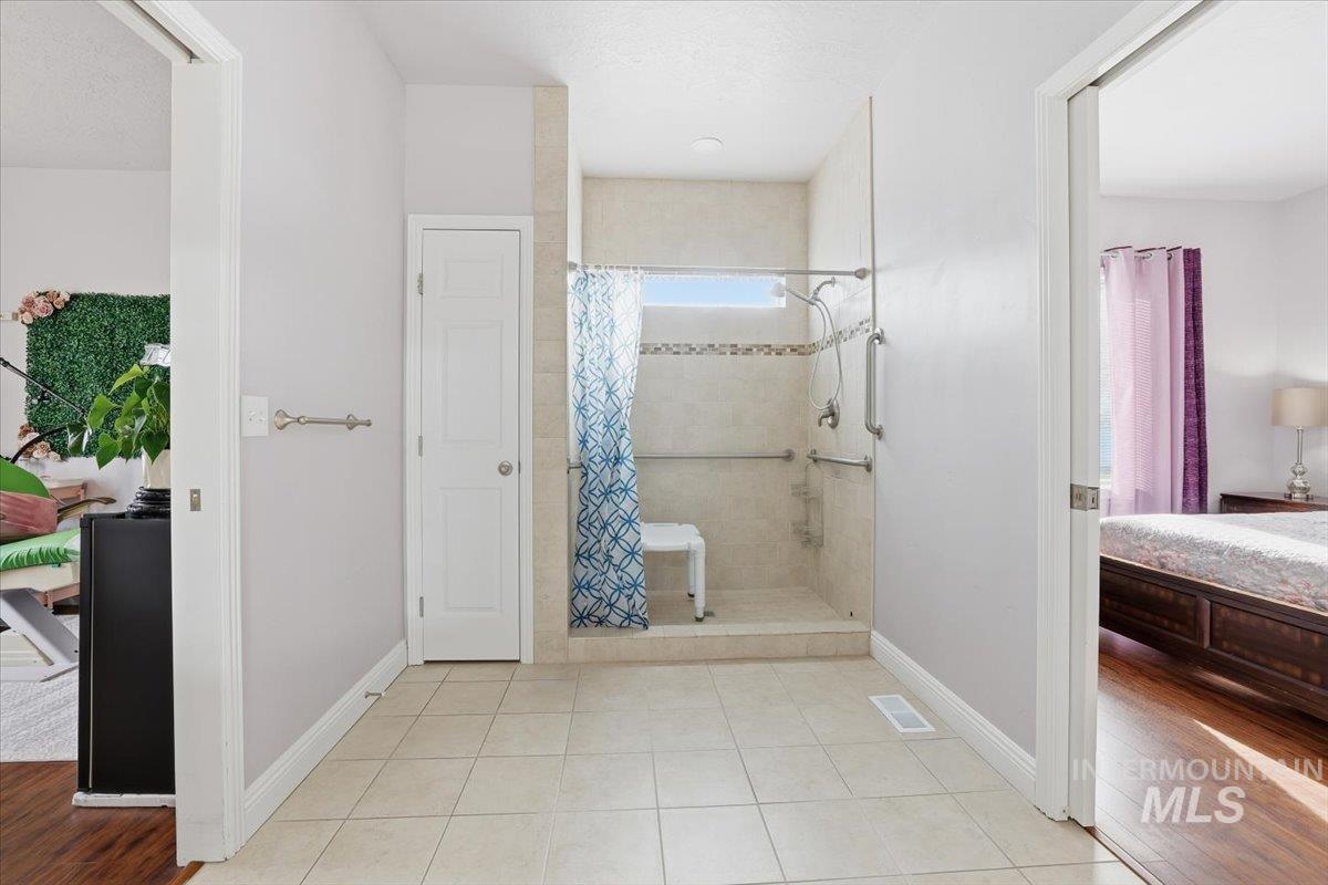 7501 W Swift Ln, Boise, Idaho 83704, 7 Bedrooms, 4.5 Bathrooms, Residential For Sale, Price $1,277,700,MLS 98967588
