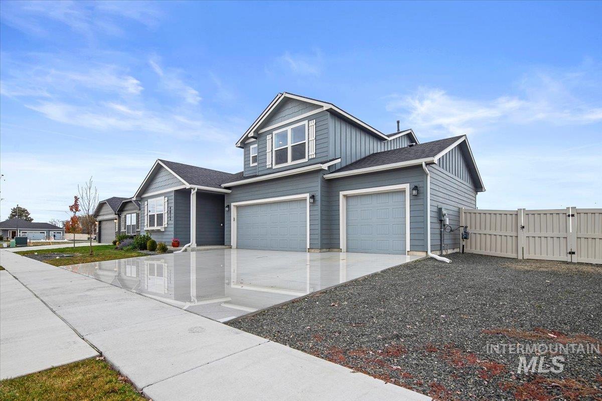 4832 E Grassway Dr, Nampa, Idaho 83686, 4 Bedrooms, 2 Bathrooms, Residential For Sale, Price $489,989,MLS 98967599