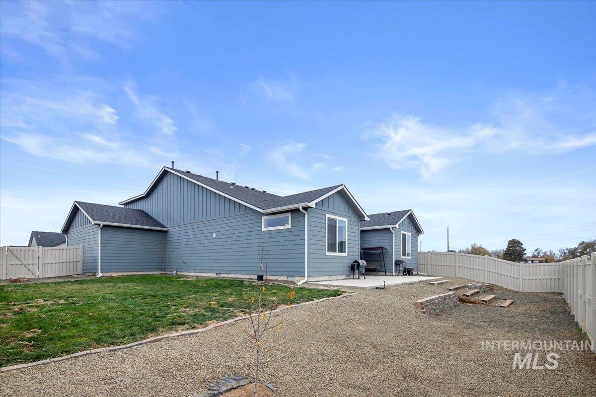 4832 E Grassway Dr, Nampa, Idaho 83686, 4 Bedrooms, 2 Bathrooms, Residential For Sale, Price $489,989,MLS 98967599