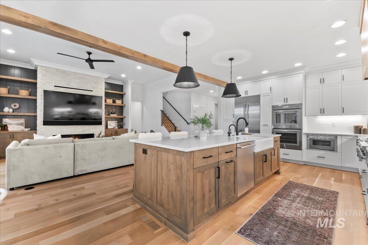 7929 W Deerfawn Ln, Eagle, Idaho 83616, 4 Bedrooms, 3 Bathrooms, Residential For Sale, Price $1,095,000,MLS 98967615