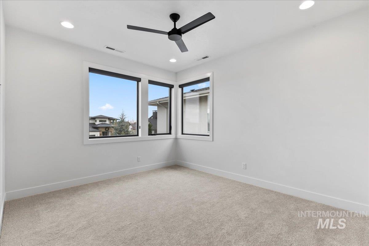 7929 W Deerfawn Ln, Eagle, Idaho 83616, 4 Bedrooms, 3 Bathrooms, Residential For Sale, Price $1,050,000,MLS 98967615