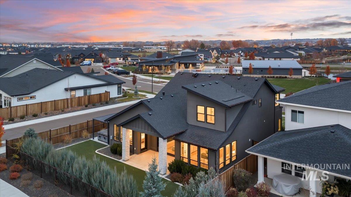 7929 W Deerfawn Ln, Eagle, Idaho 83616, 4 Bedrooms, 3 Bathrooms, Residential For Sale, Price $1,095,000,MLS 98967615