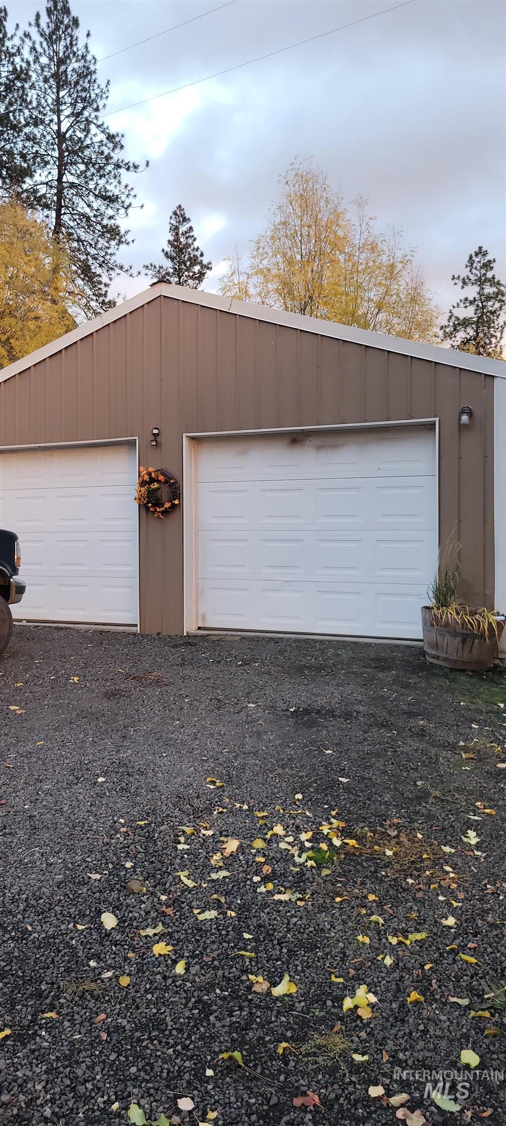 204 Larradon Dr, Kamiah, Idaho 83536, 4 Bedrooms, 2 Bathrooms, Residential For Sale, Price $420,000,MLS 98967618