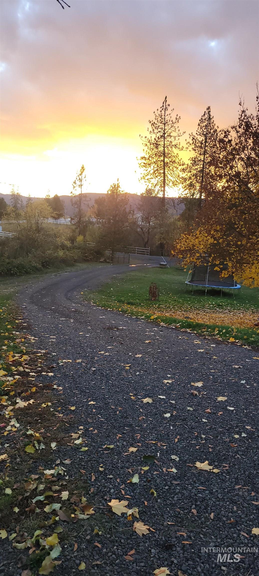 204 Larradon Dr, Kamiah, Idaho 83536, 4 Bedrooms, 2 Bathrooms, Residential For Sale, Price $420,000,MLS 98967618